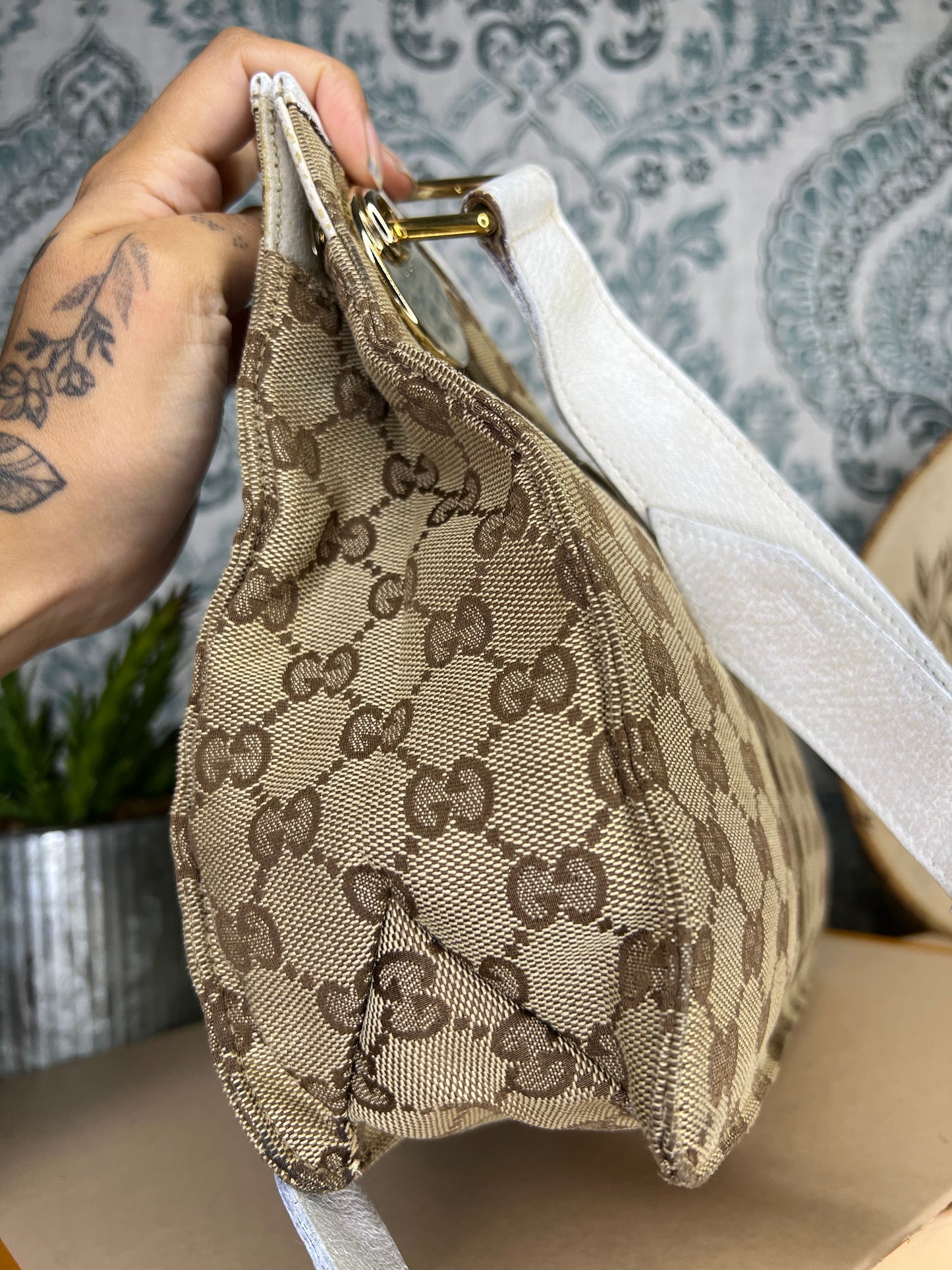 Gucci Eclipse Crossbody