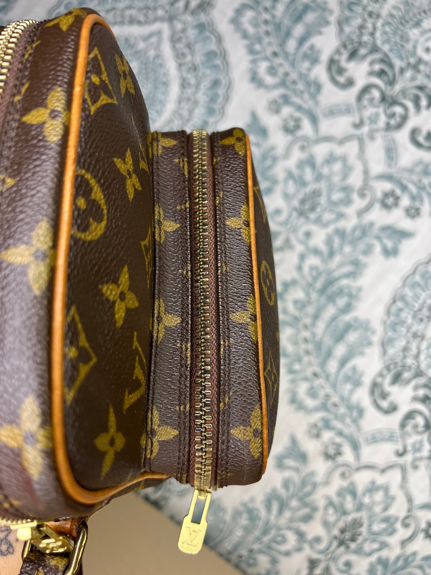 Louis Vuitton Amazon PM