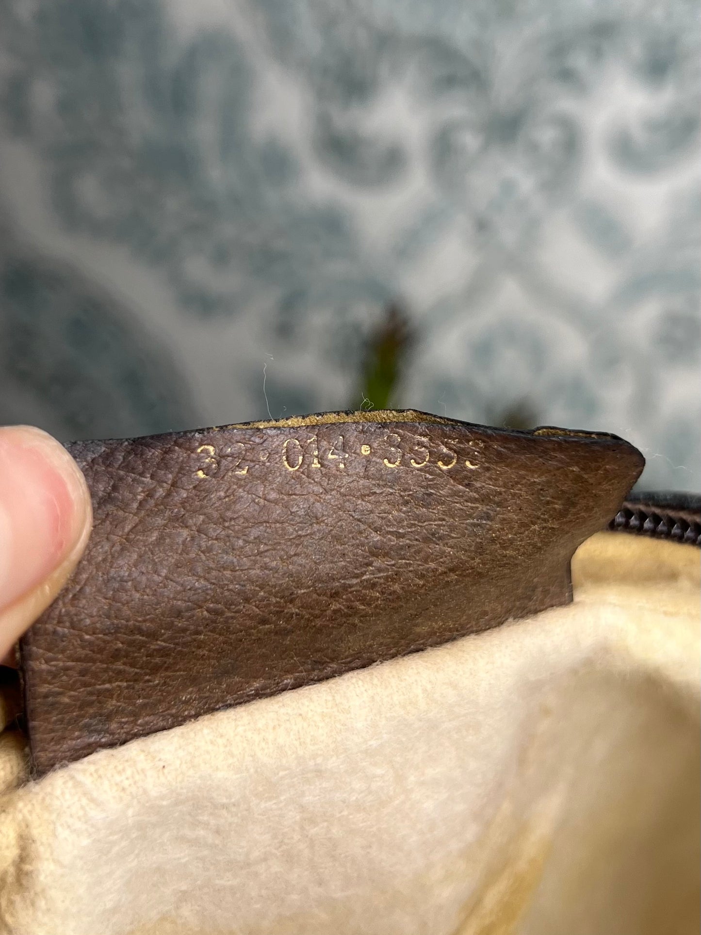 Gucci Supreme Brown Sherry Line Pouch