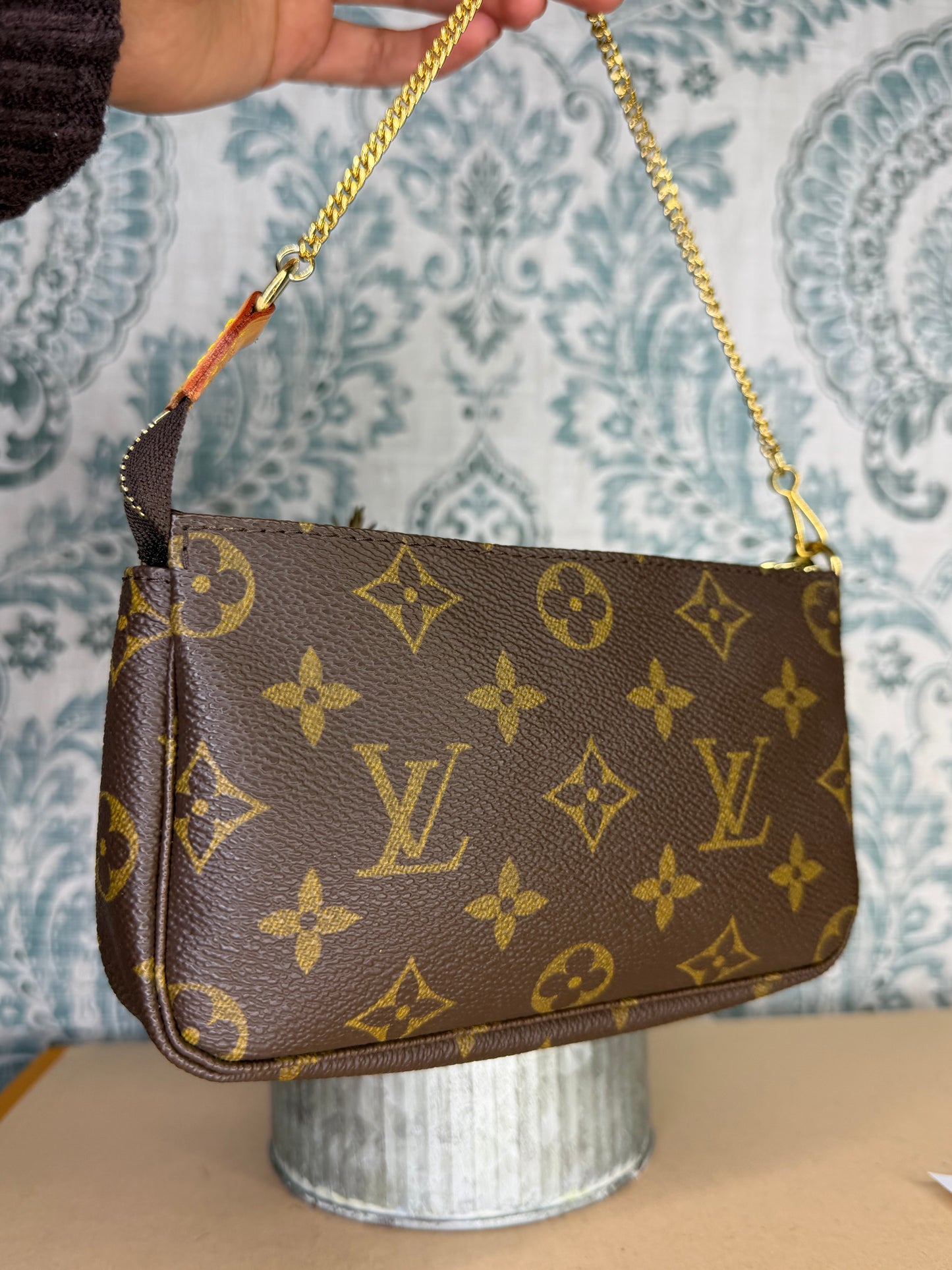 Louis Vuitton Monogram Bucket Pochette #4