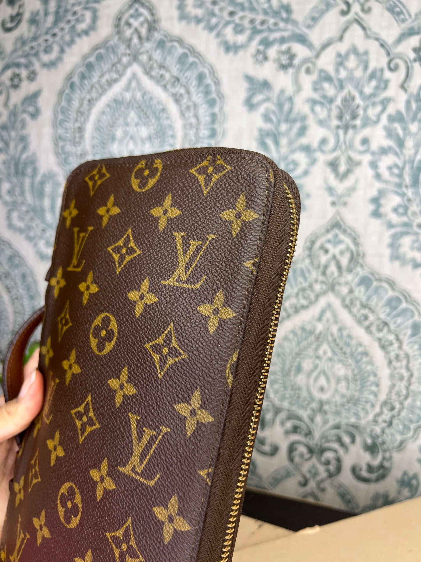 Louis Vuitton Escapade Travel Organizer