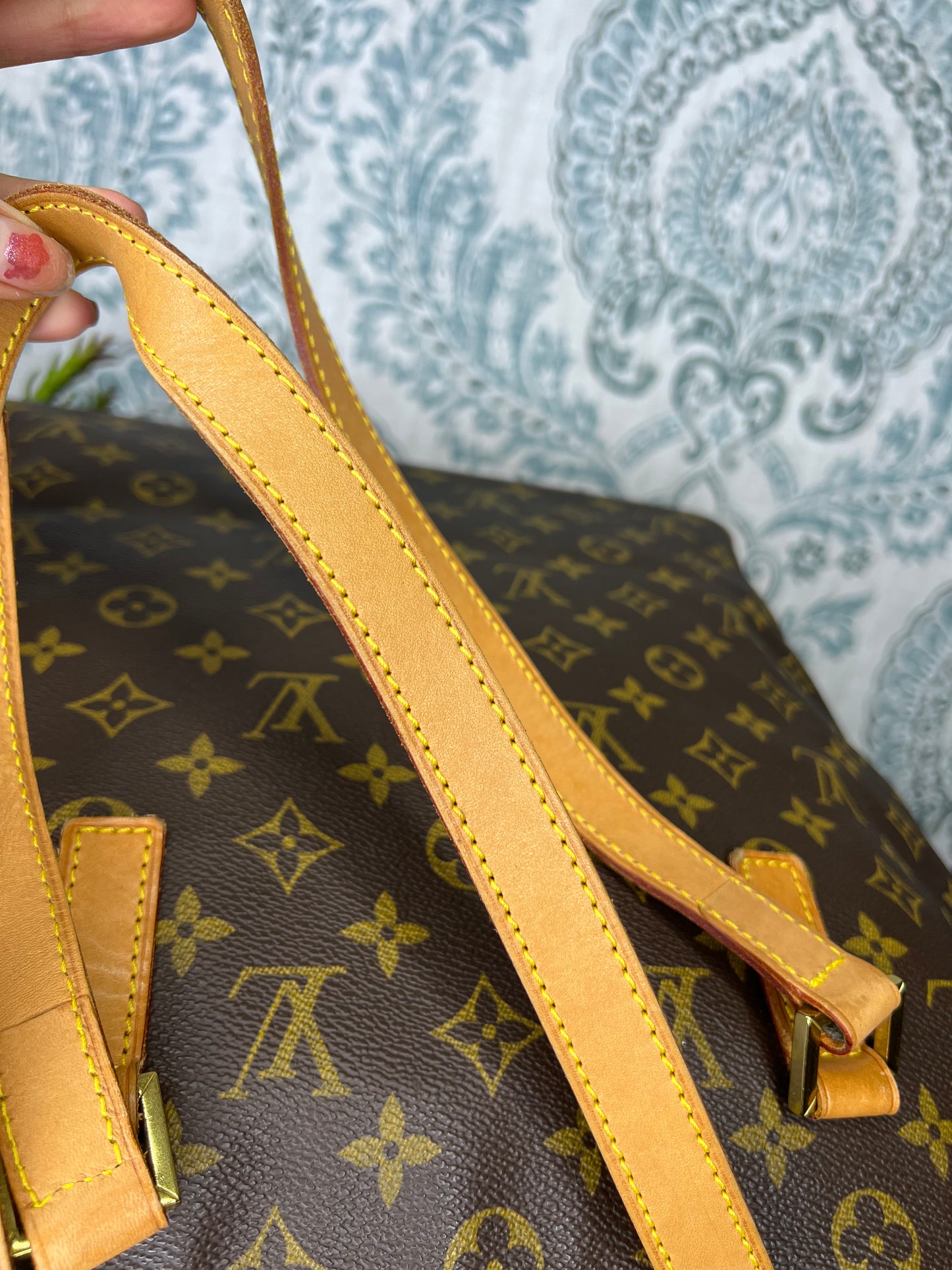 Louis Vuitton Cabas Mezzo