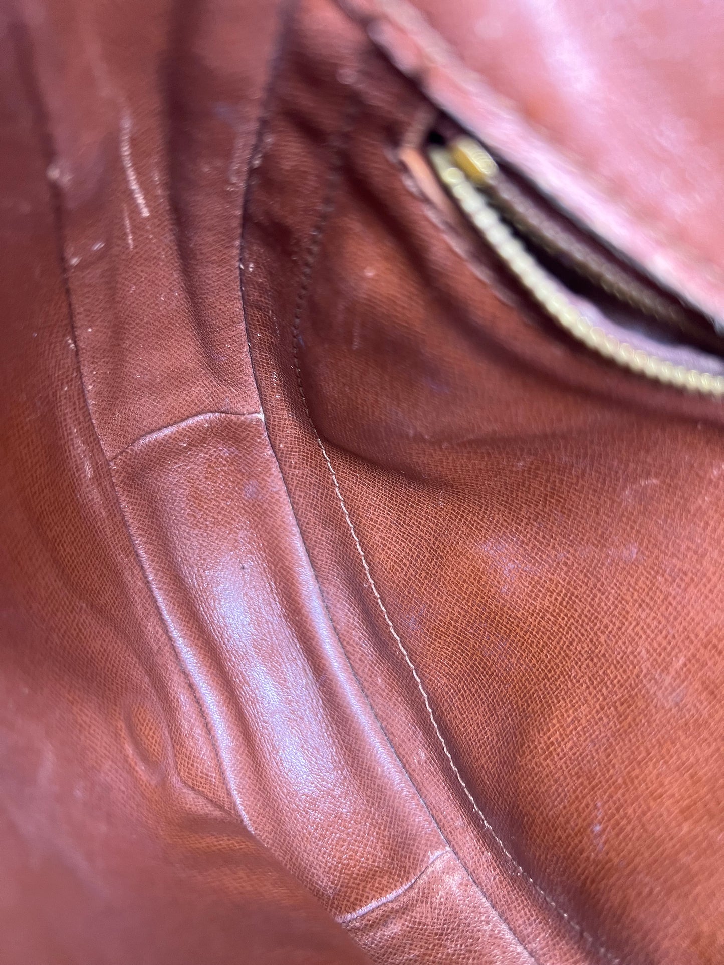 Louis Vuitton Chantilly PM