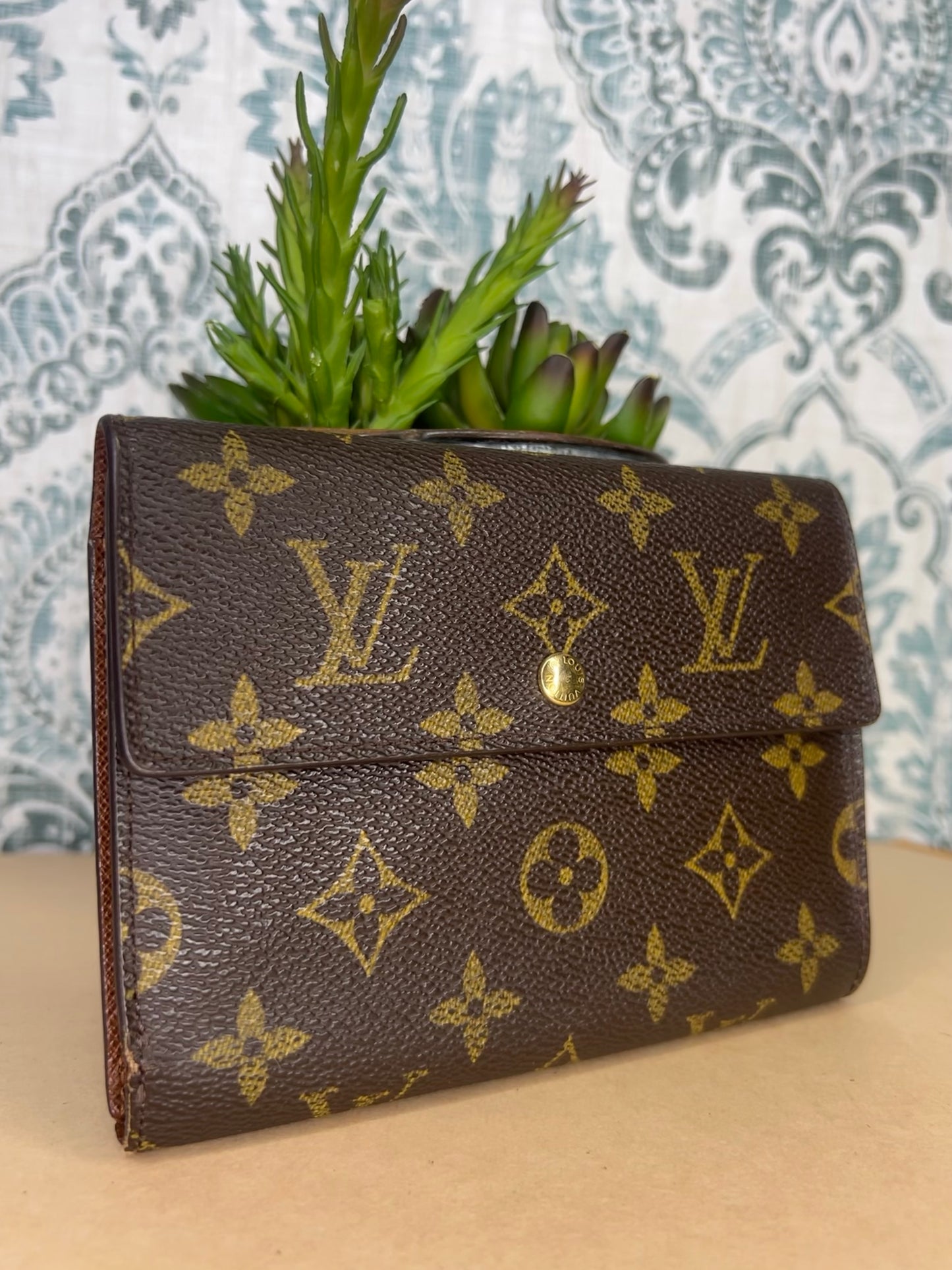 Louis Vuitton Monogram Passport Trifold Wallet #5
