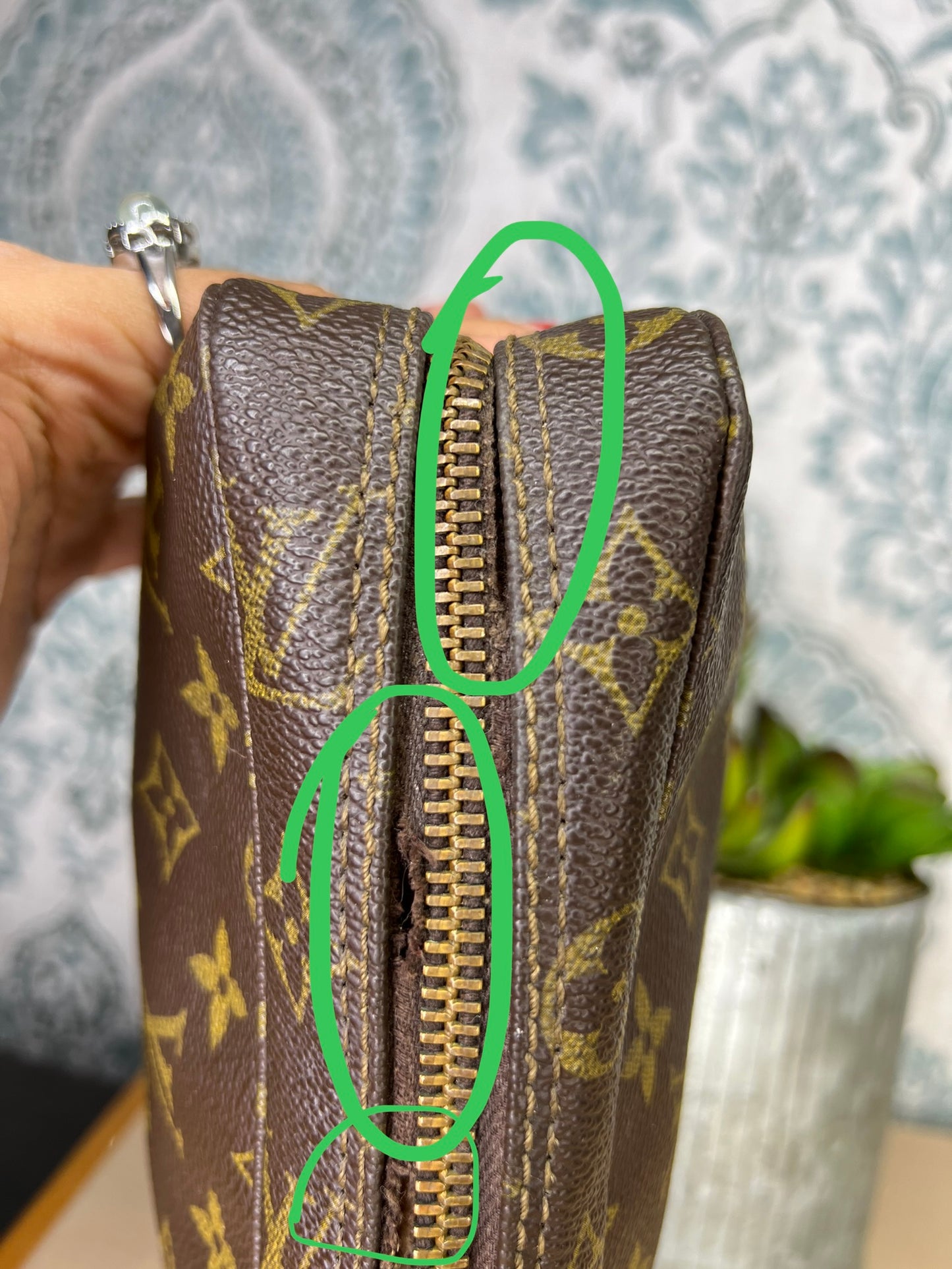 Louis Vuitton Trousse 23 #1