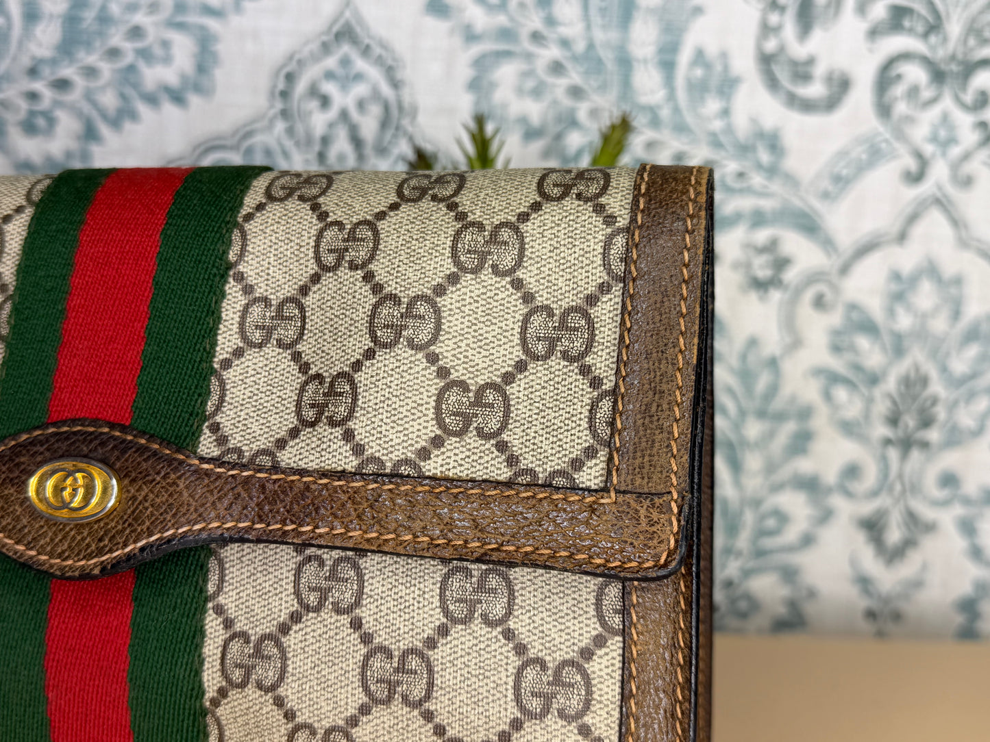 Gucci Sherry Line Clutch