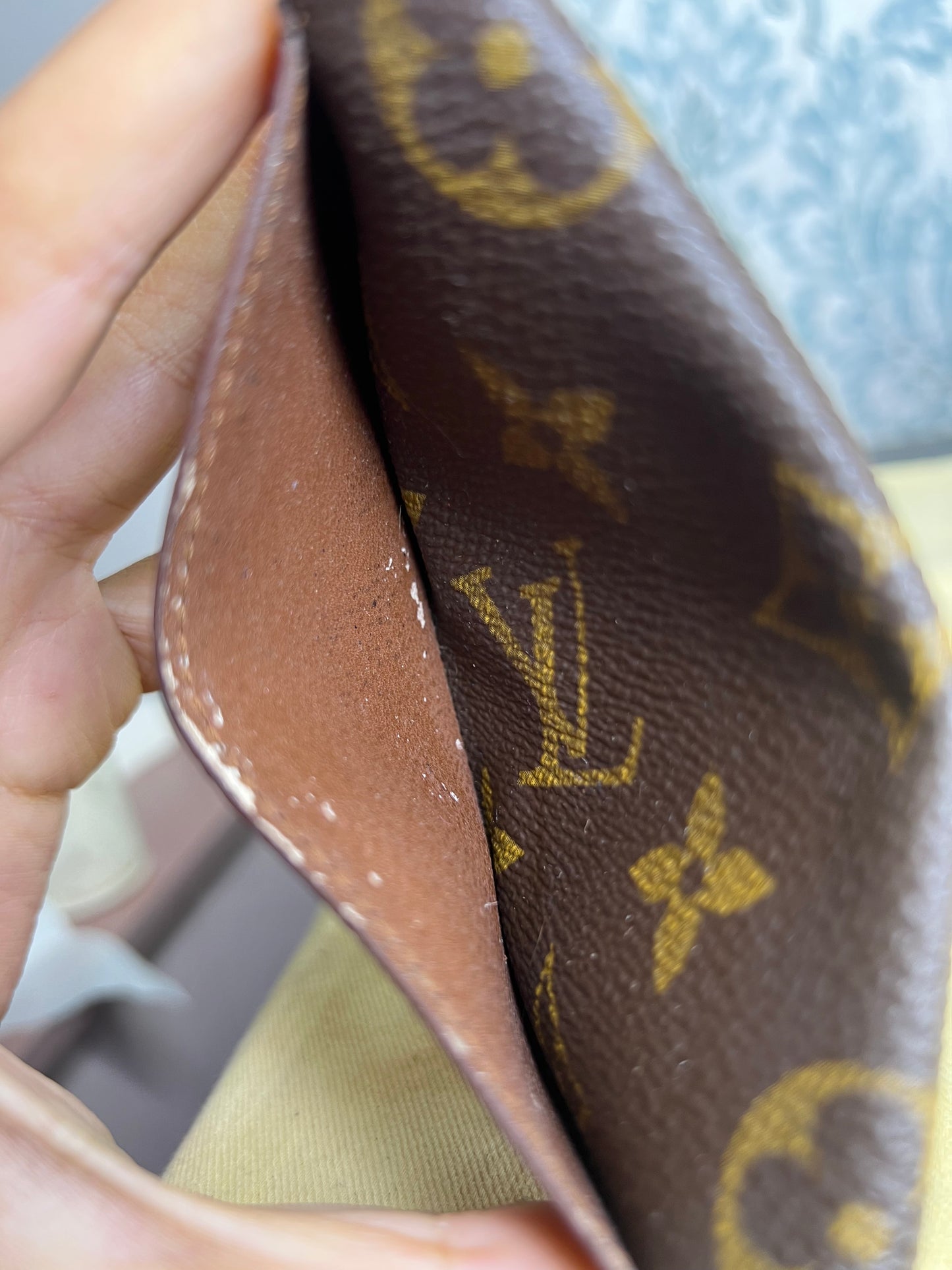 Louis Vuitton Monogram Card Holder