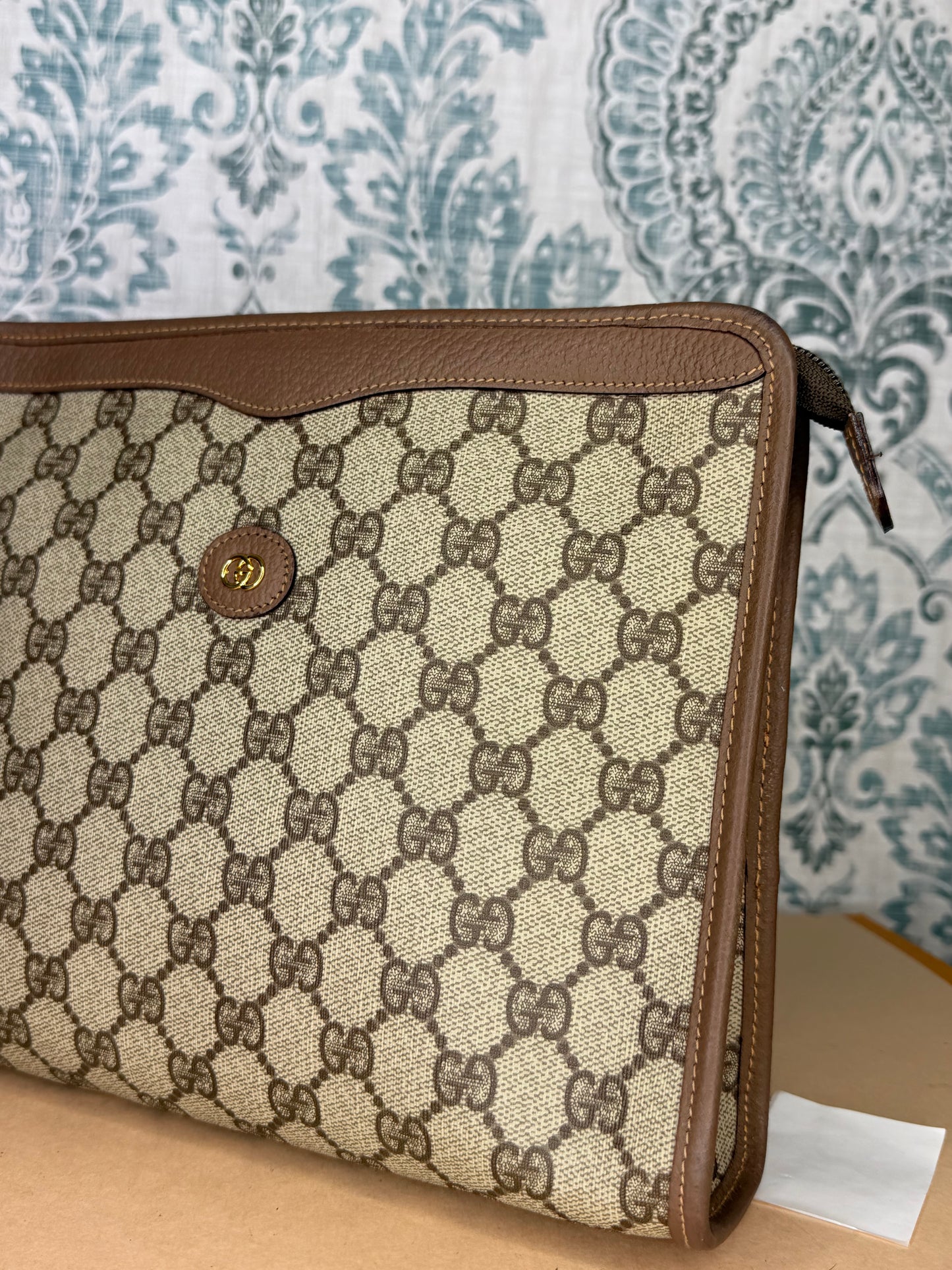 Gucci Supreme Brown Clutch