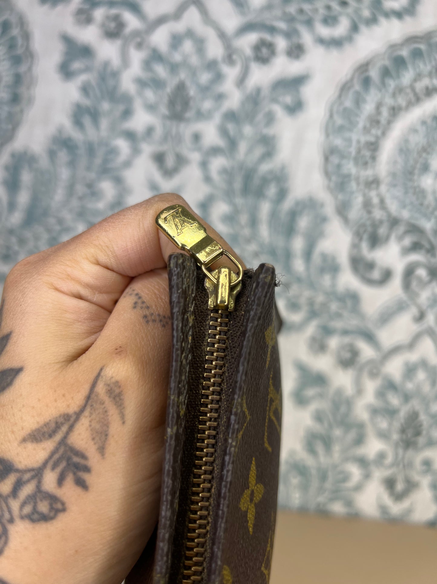 Louis Vuitton Toiletry 15