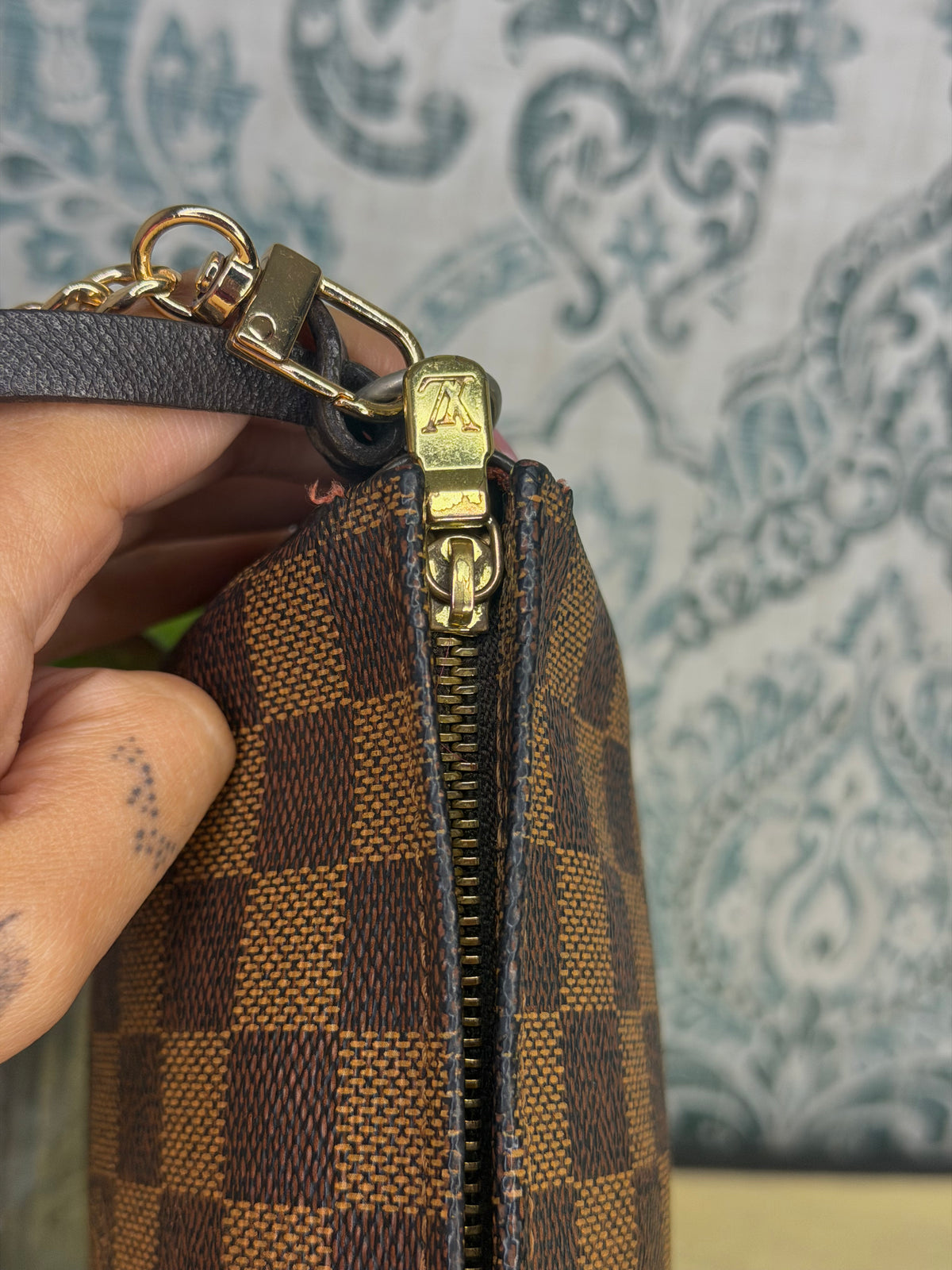 Louis Vuitton Damier Ebene Trousse Pochette