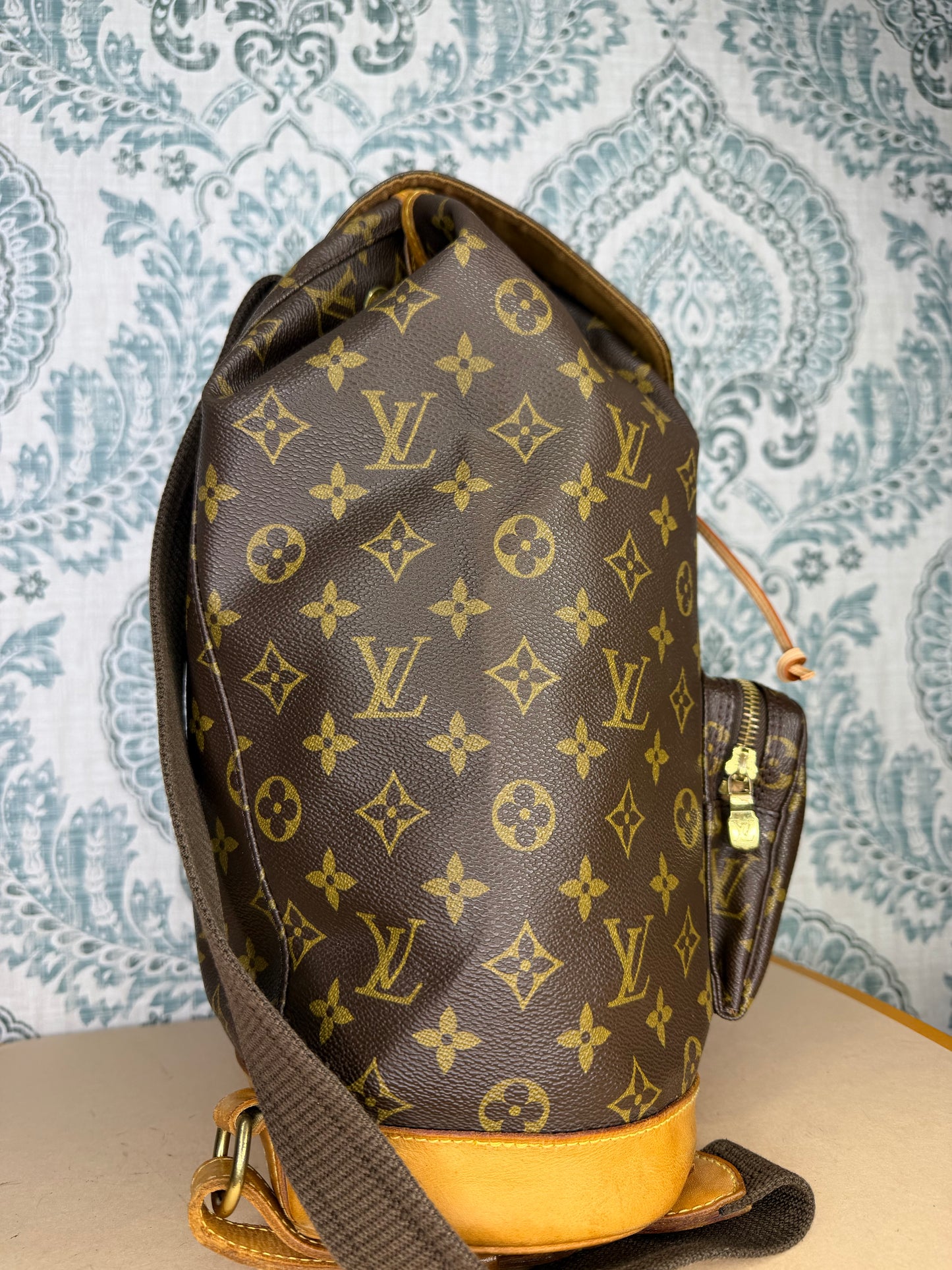 Louis Vuitton Montsouris GM