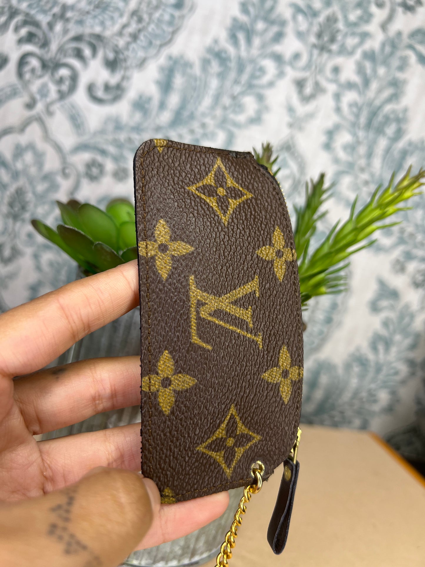Louis Vuitton Monogram Vintage Key Cles