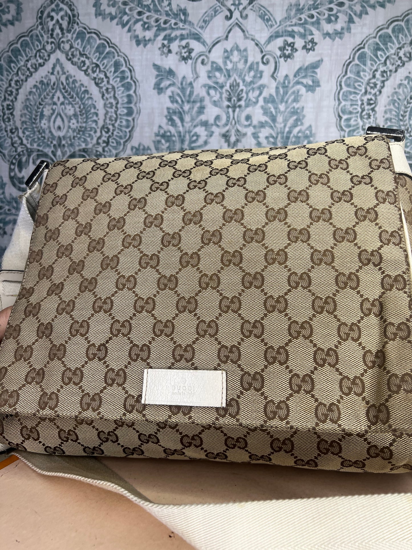 Gucci Messenger Bag