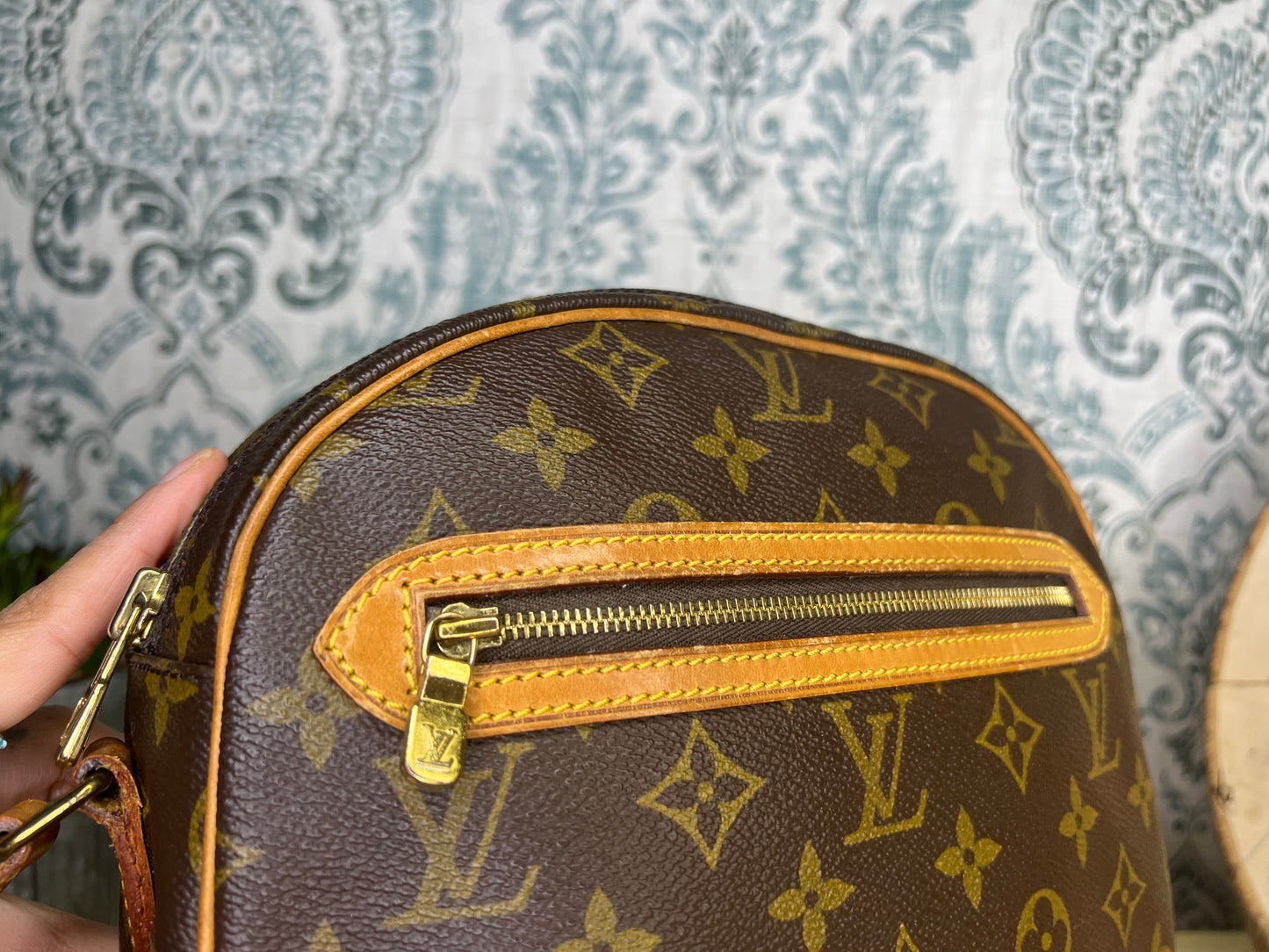 Louis Vuitton Senlis