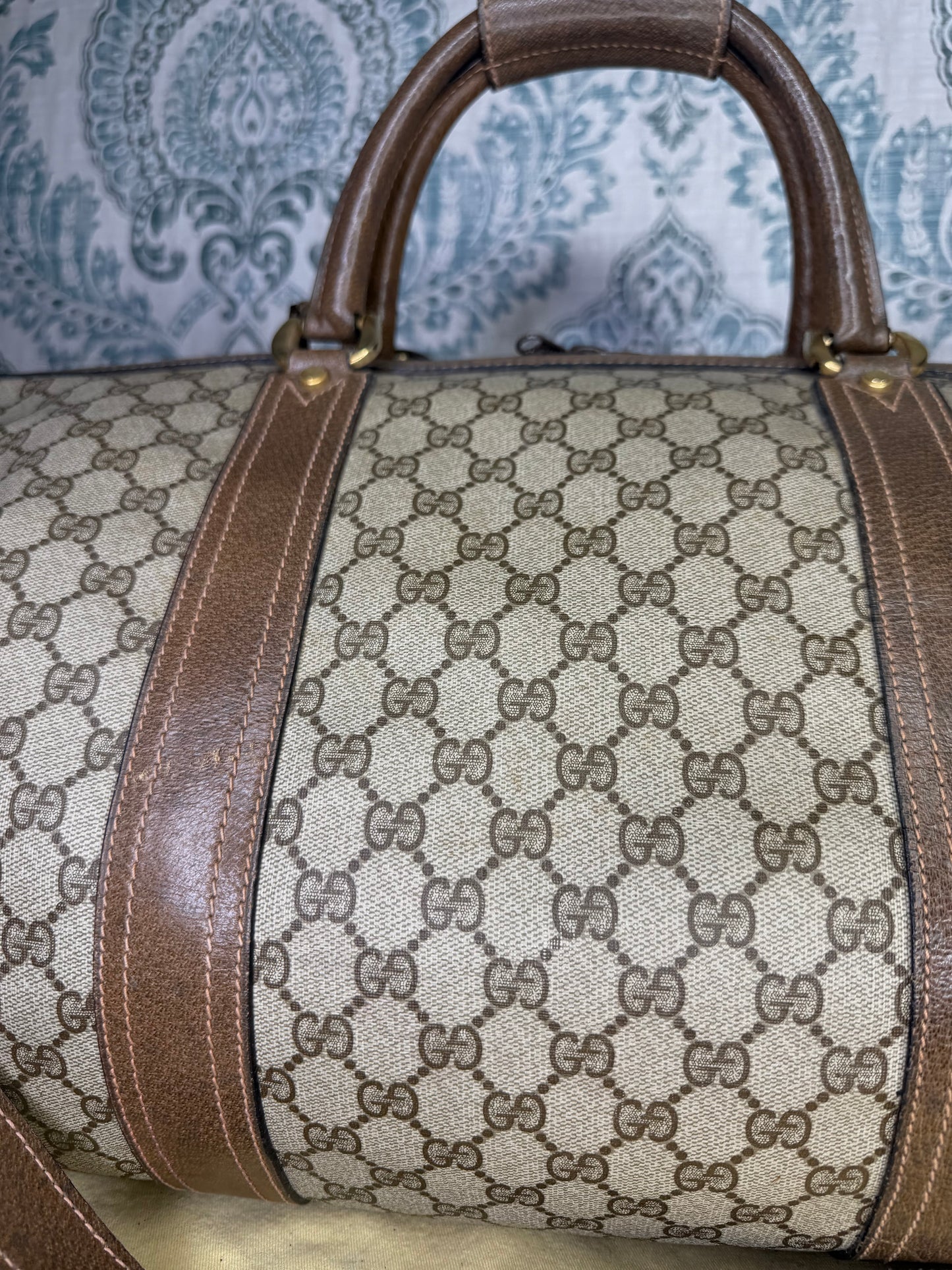 Gucci Vintage Supreme Duffle Bag with Shoulder Strap