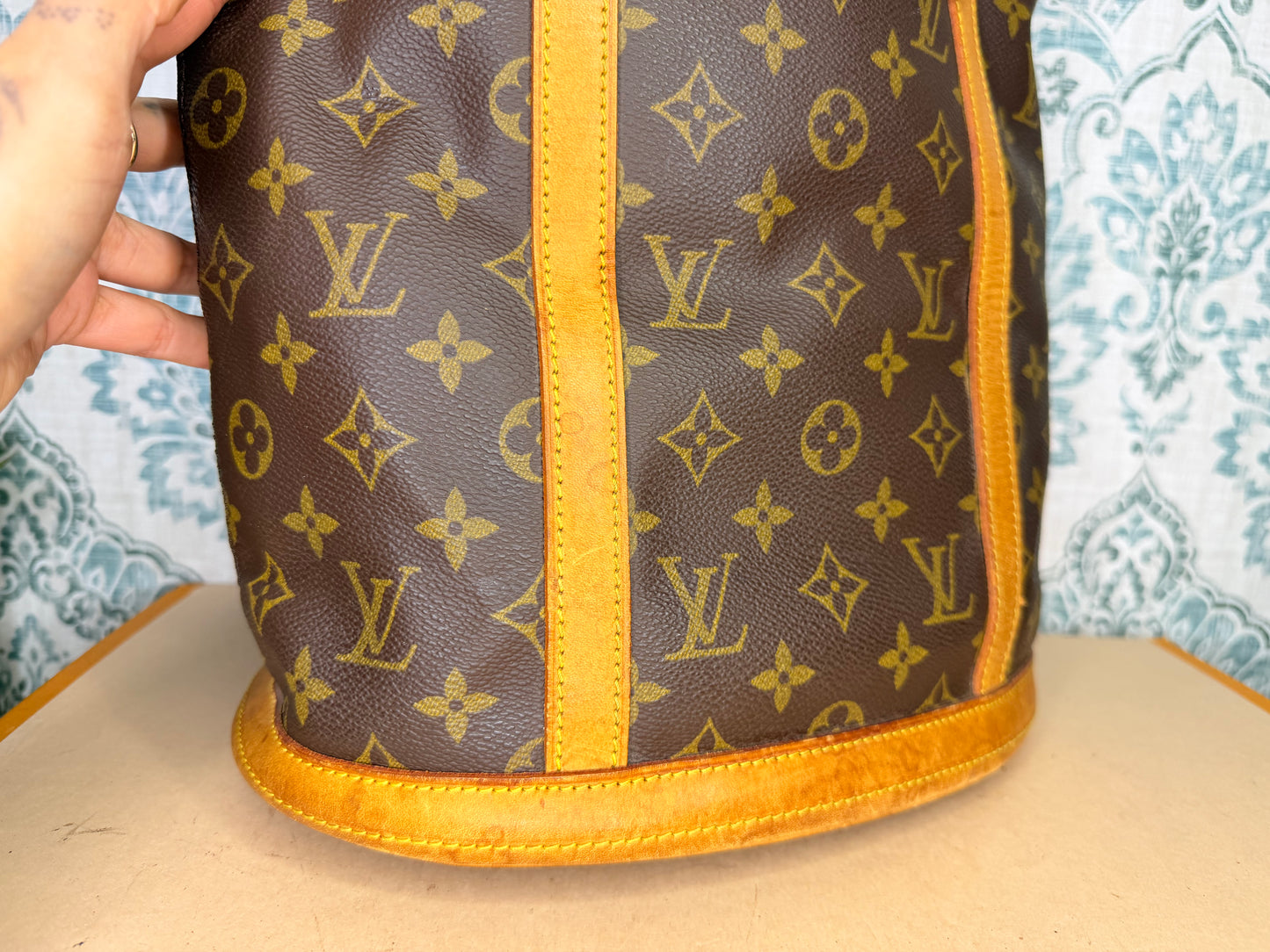 Louis Vuitton Bucket GM