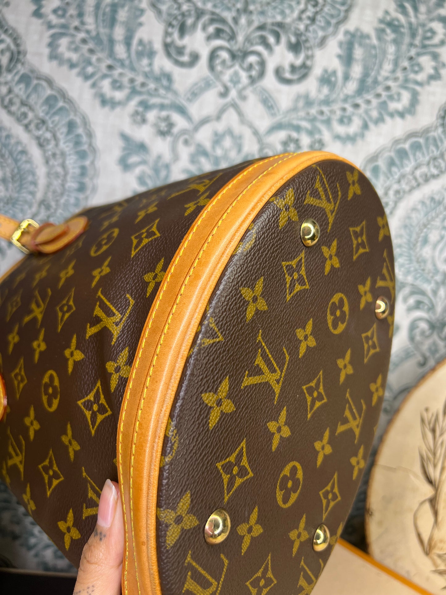 Louis Vuitton Bucket PM