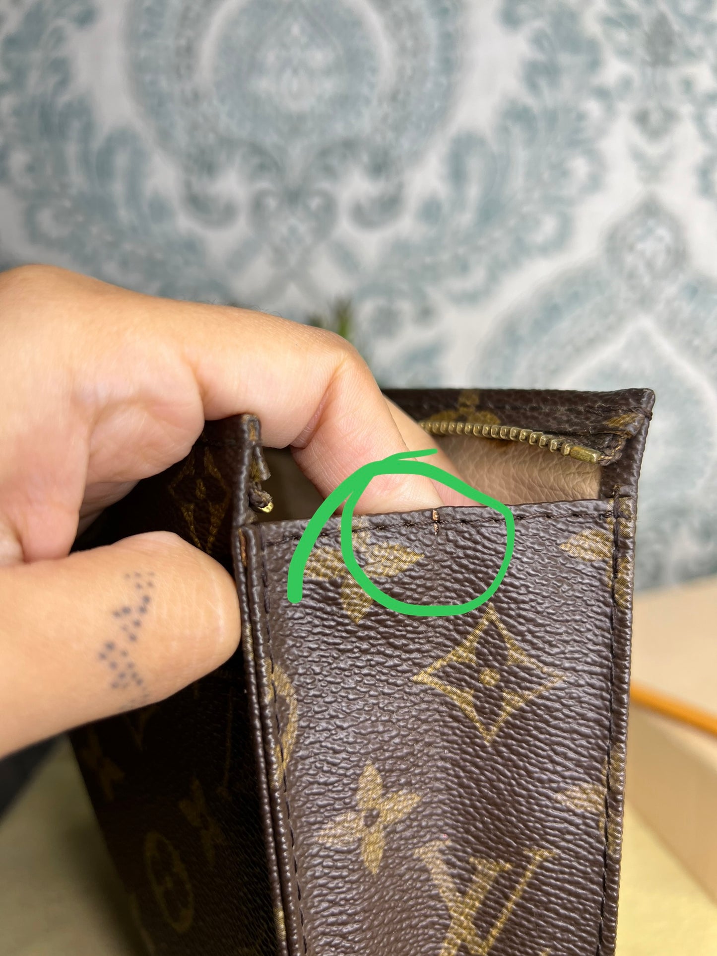 Louis Vuitton Toiletry 19 #2
