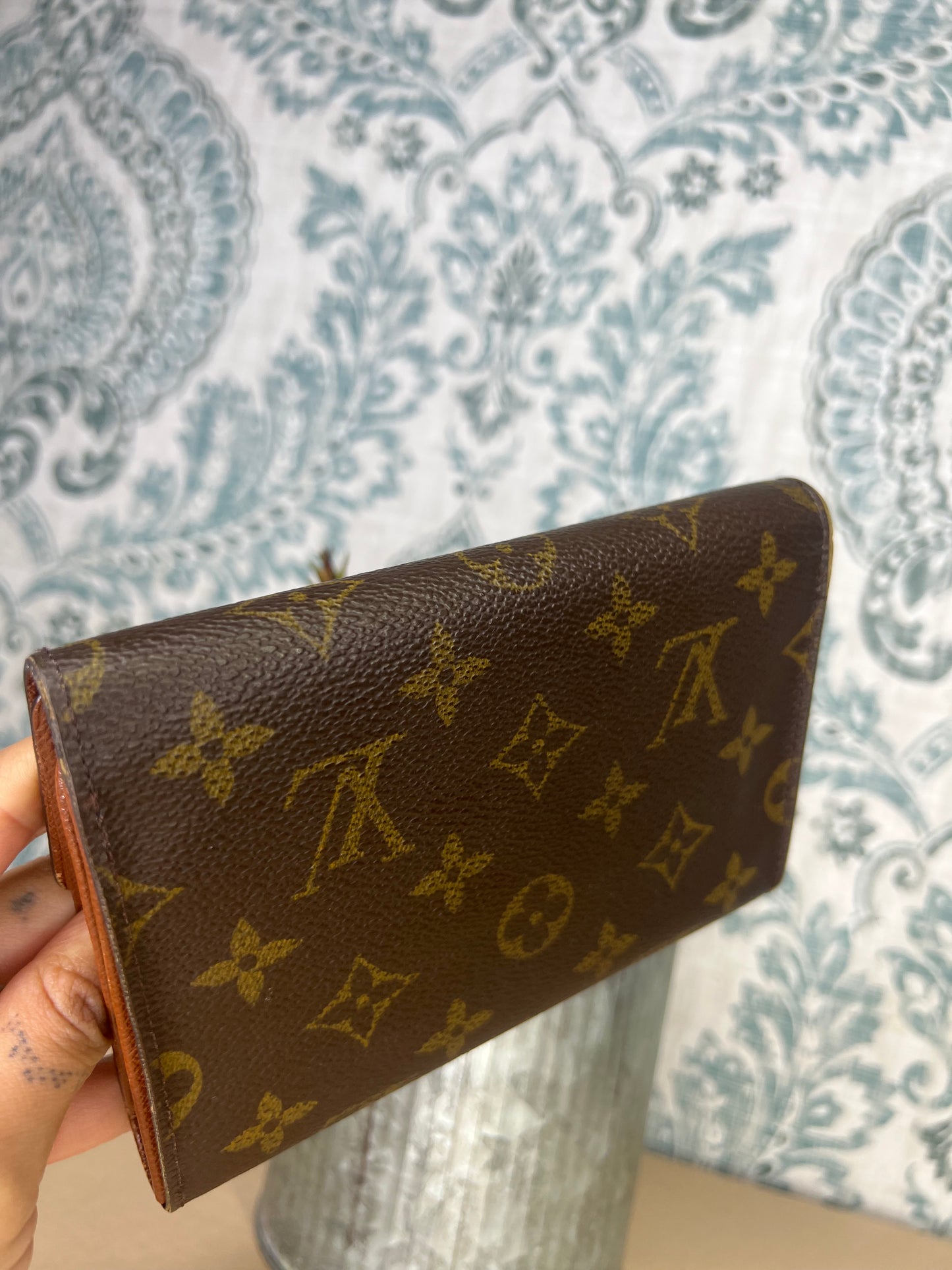 Louis Vuitton Monogram Passport Trifold Wallet #1