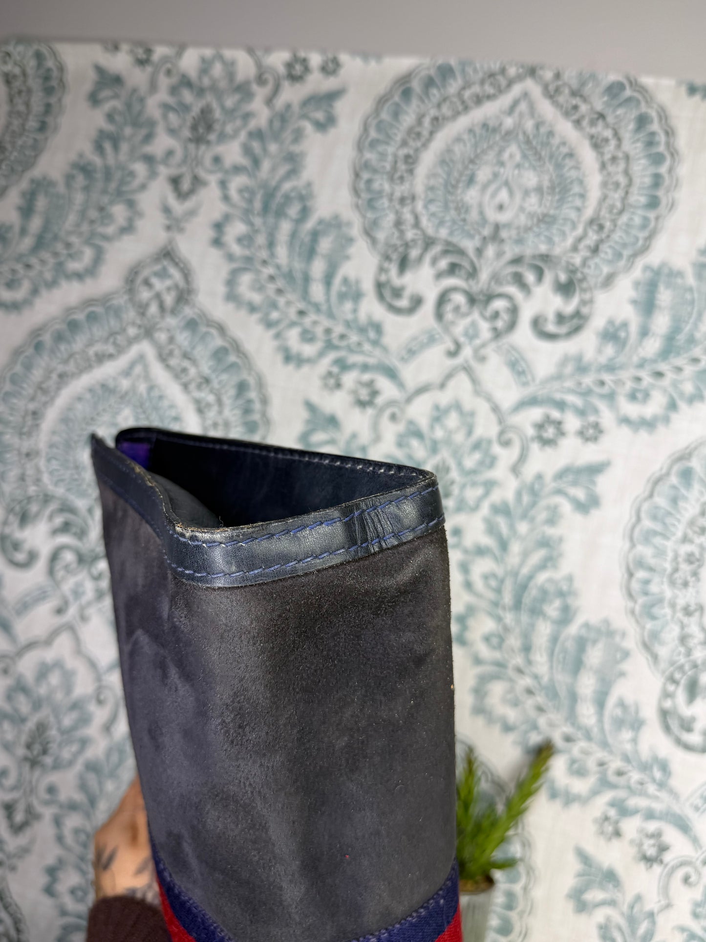 Gucci Black Suede Sherry Line Clutch