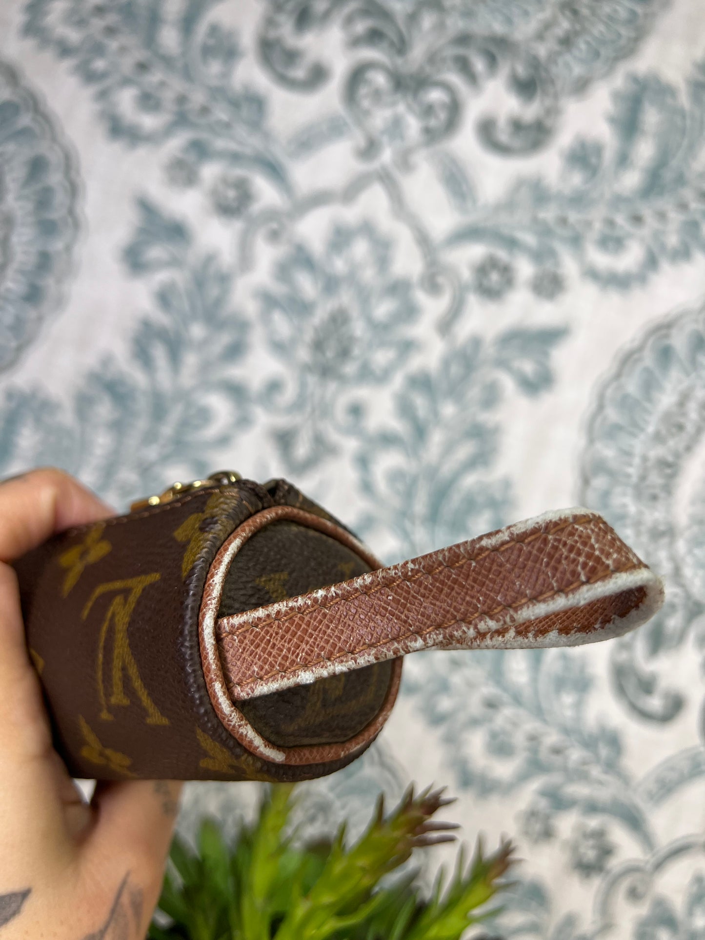 Louis Vuitton Etui 3 Balles De Golf Ball Pouch