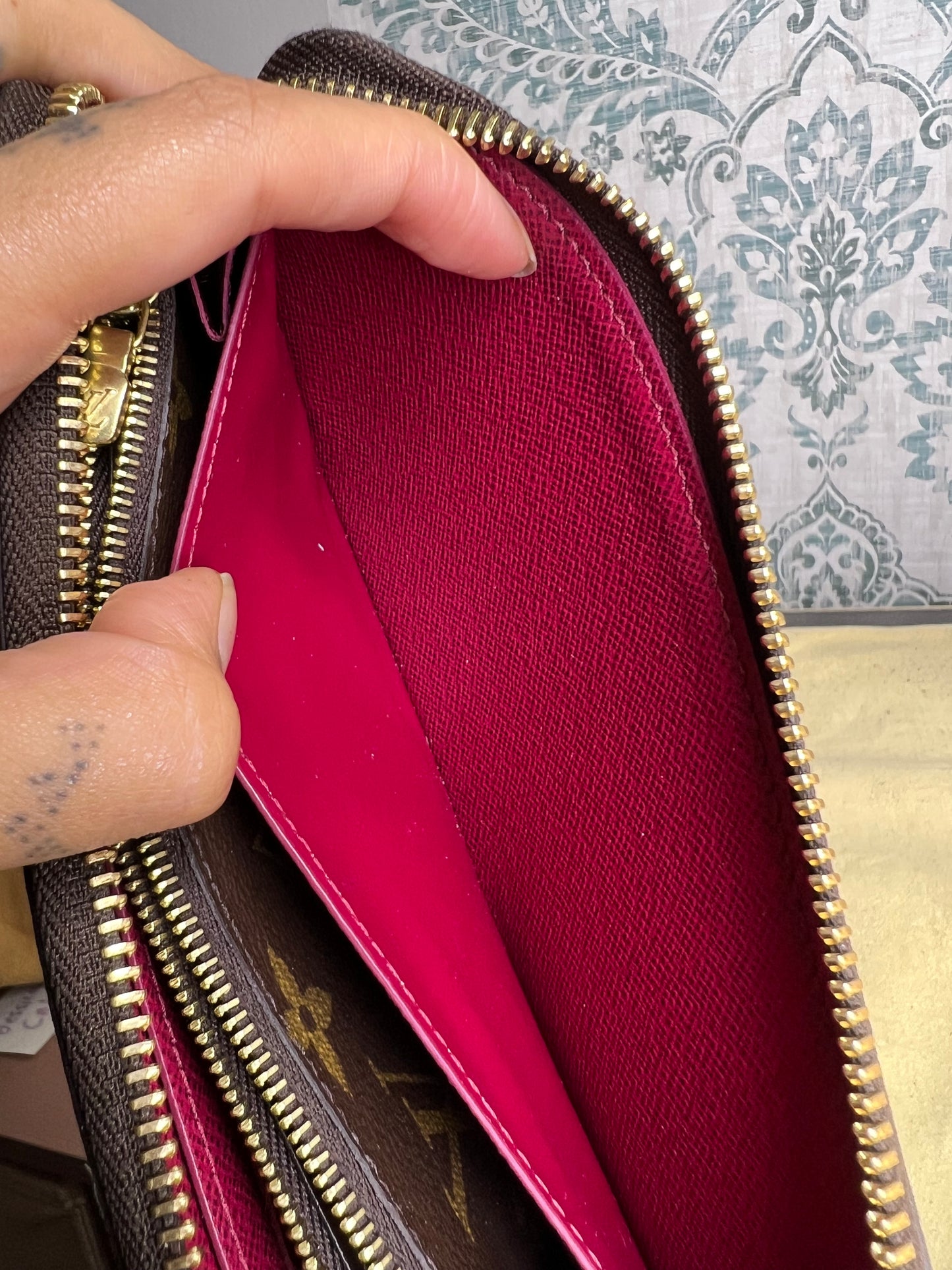 Louis Vuitton Fuschia Clemence Wallet