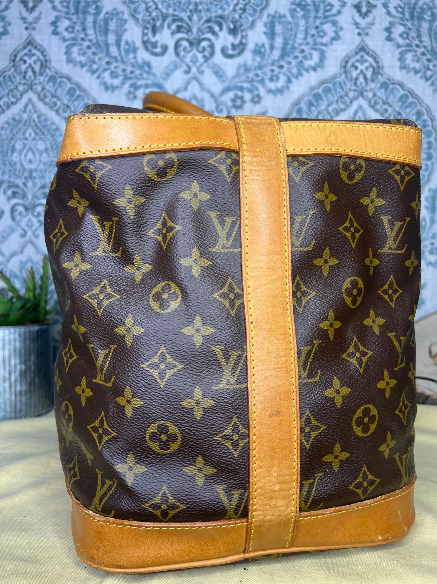 Louis Vuitton Cruiser 40