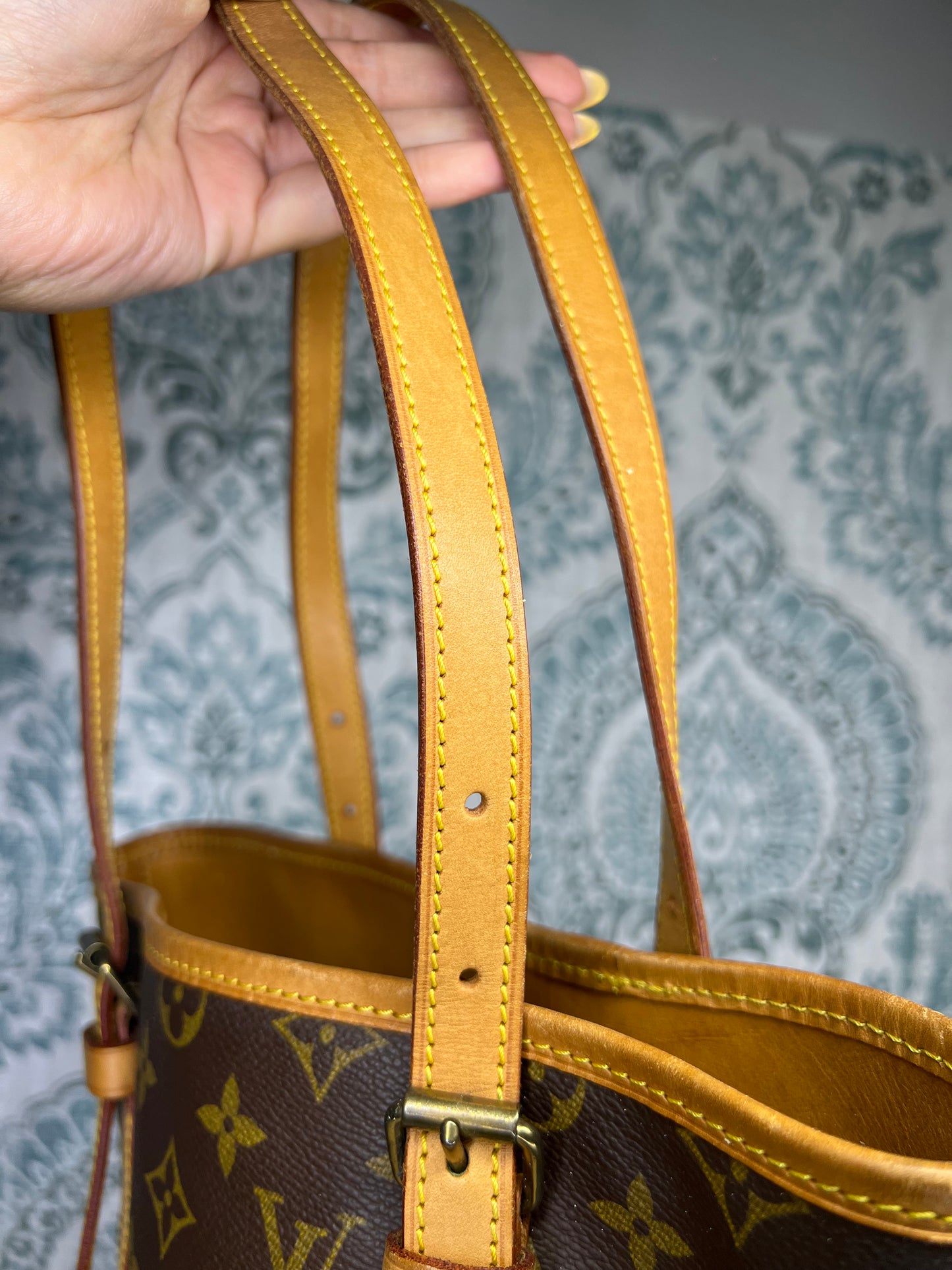 Louis Vuitton Bucket GM