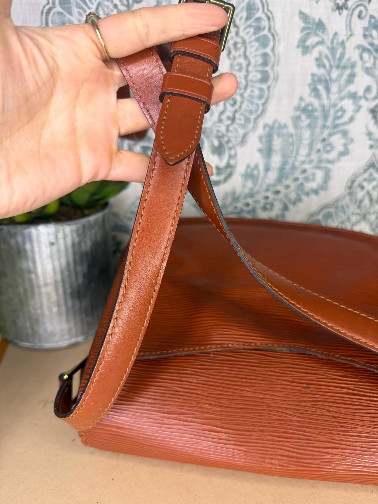 Louis Vuitton Epi Saint Cloud GM