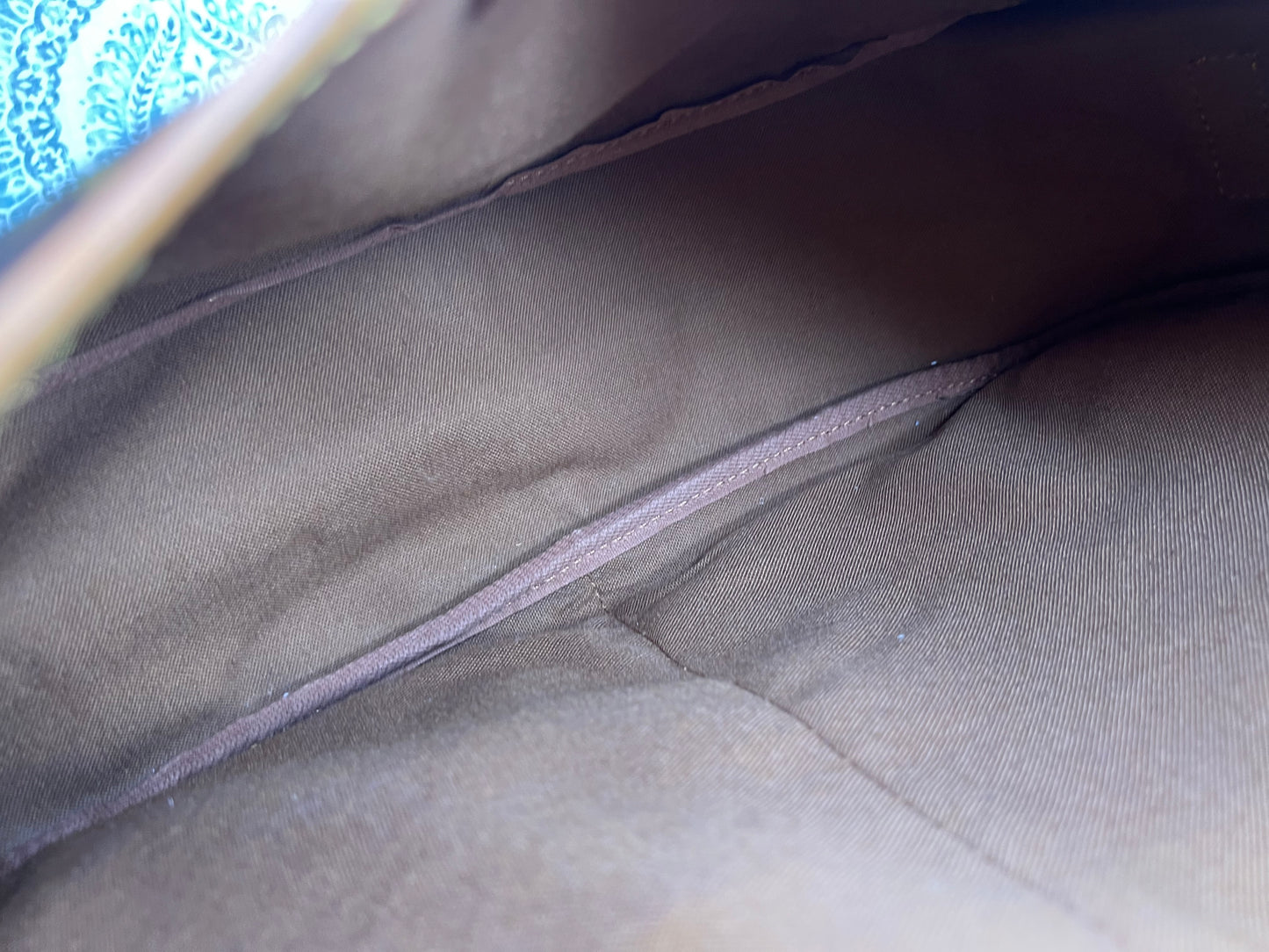 Louis Vuitton Saumur 35