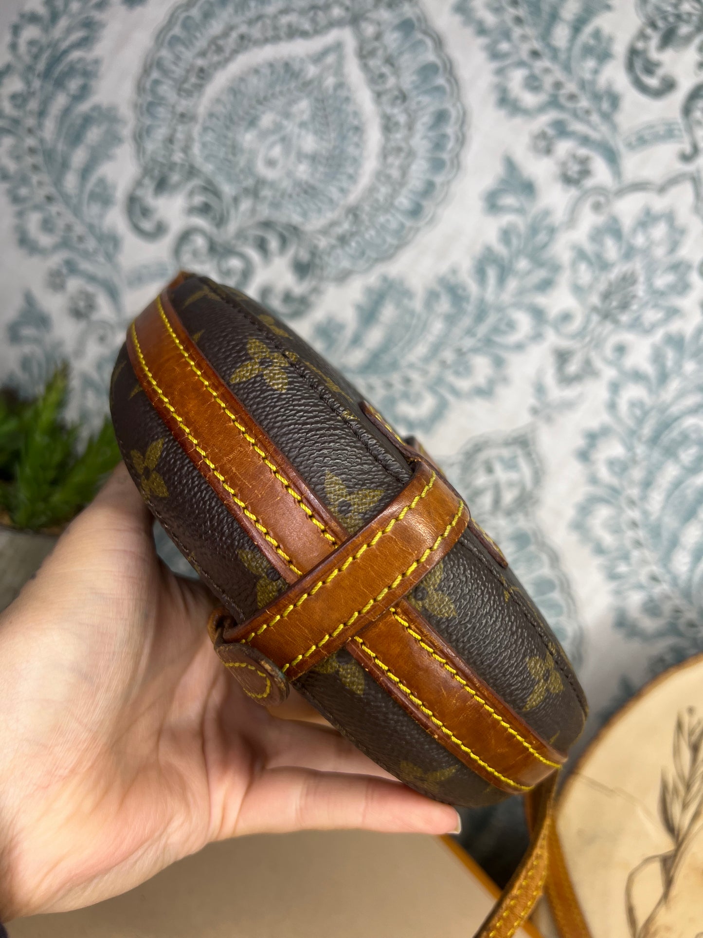 Louis Vuitton Chantilly PM