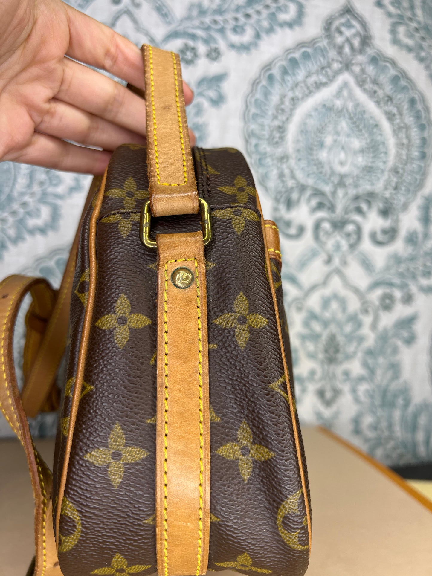 Louis Vuitton Senlis