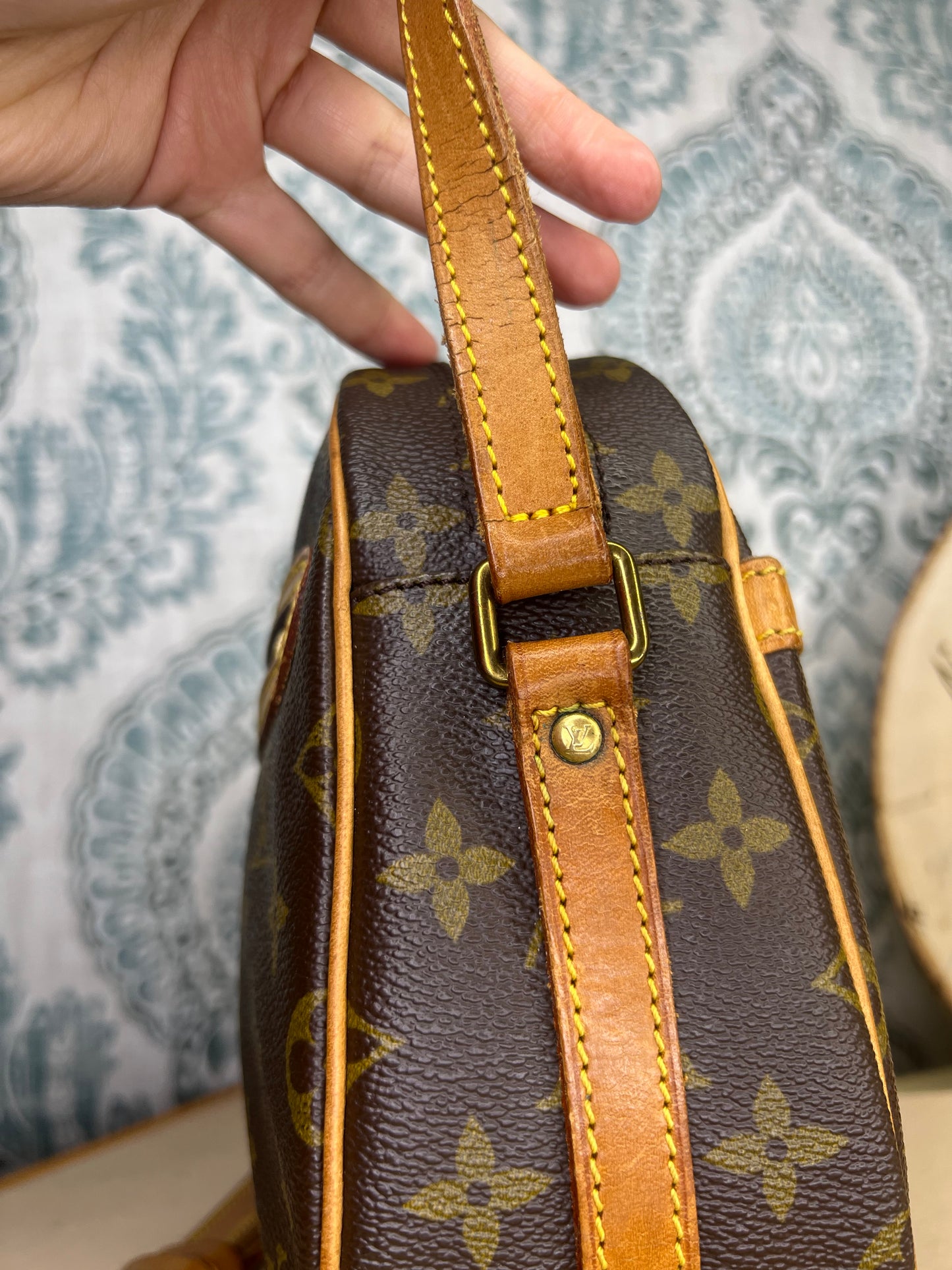 Louis Vuitton Senlis