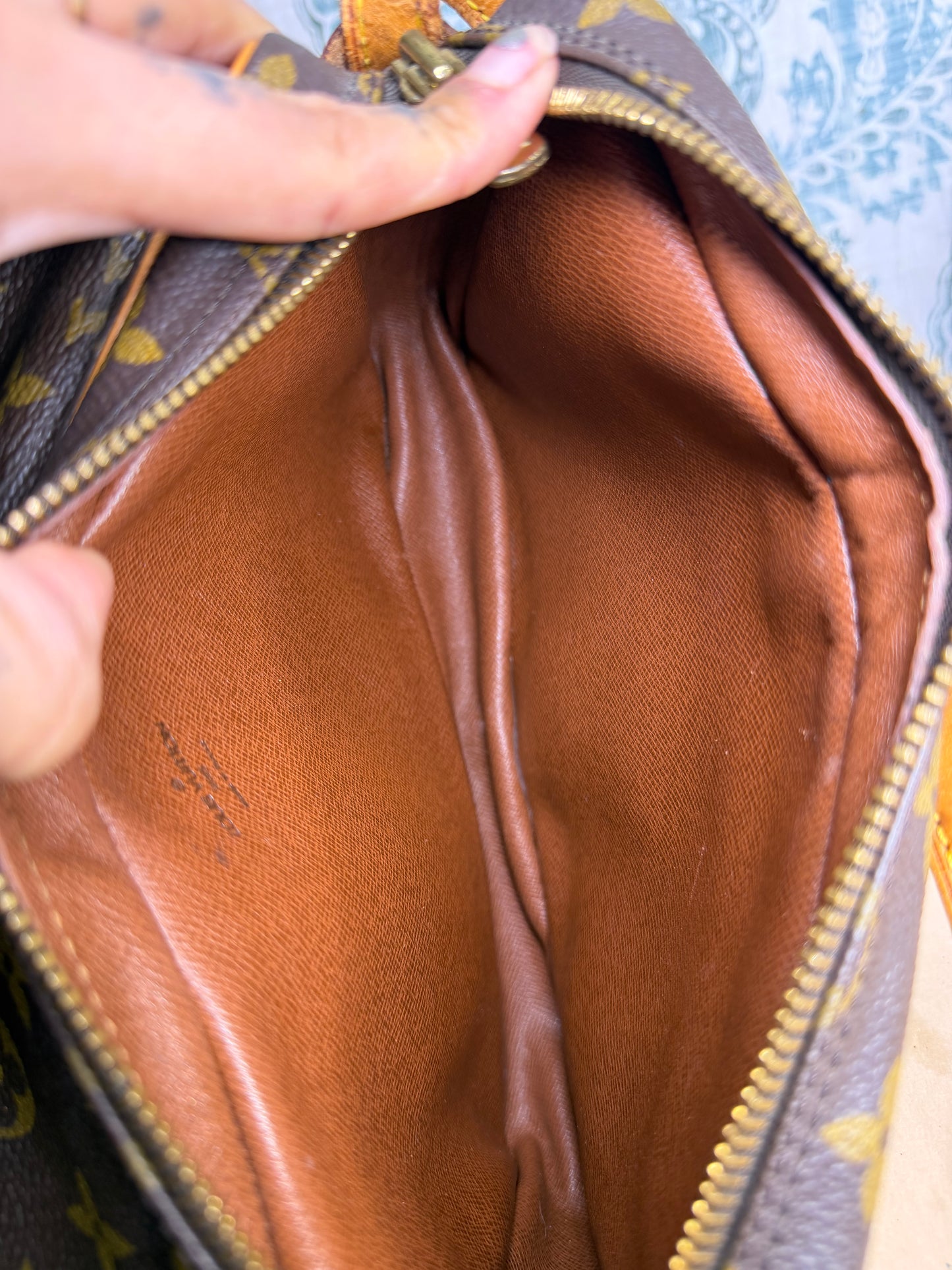 Louis Vuitton Saint Germain 24