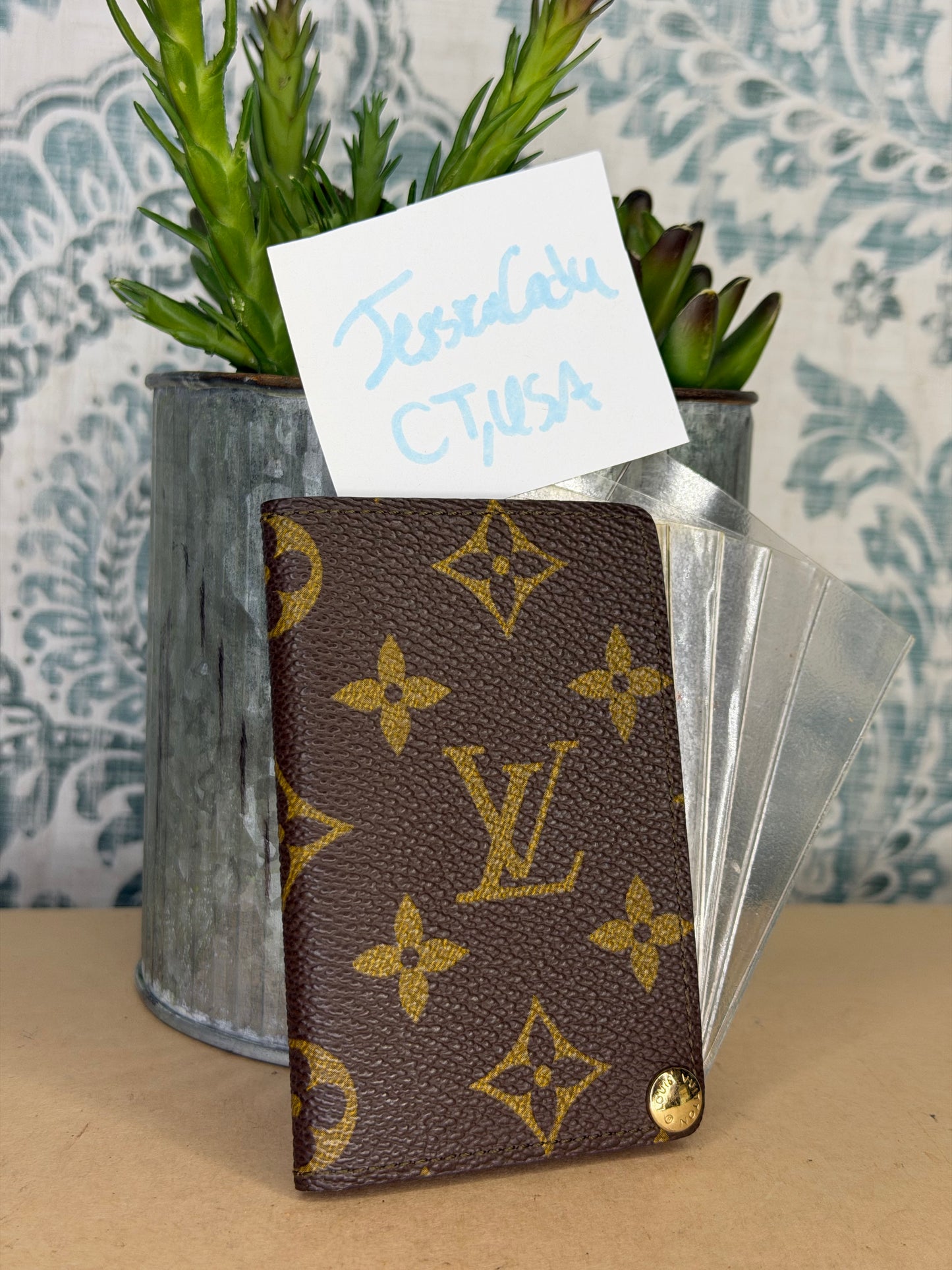 Louis Vuitton Porte Cartes Pression