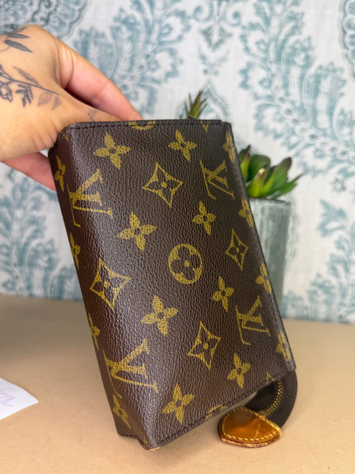 Louis Vuitton Toiletry 15