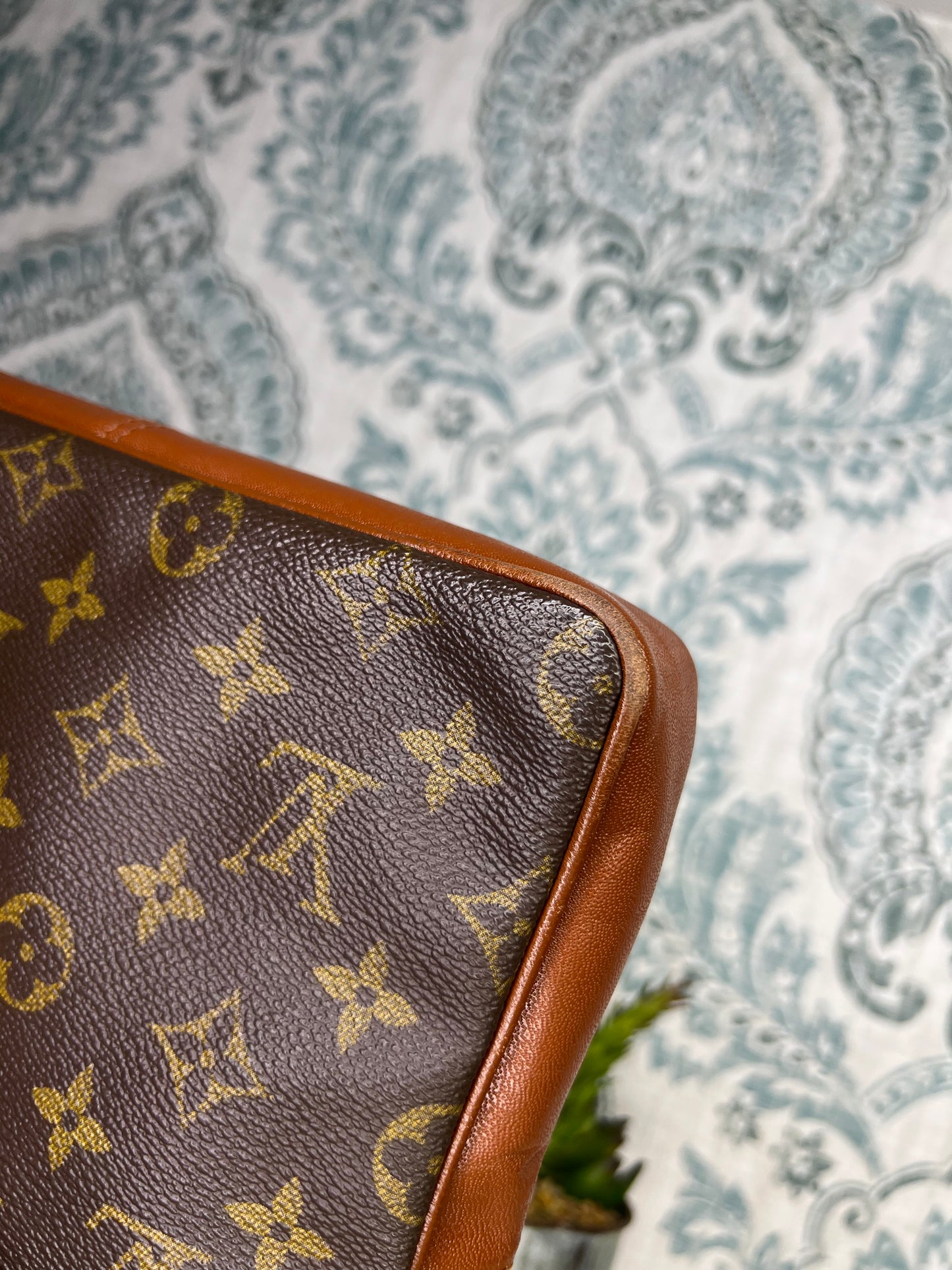 Louis Vuitton Pochette Sport