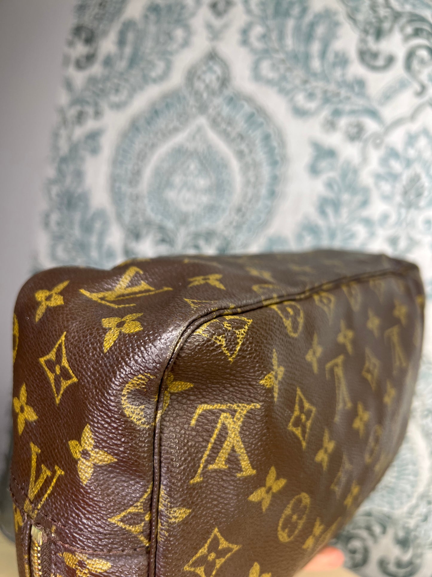 Louis Vuitton Trousse 28