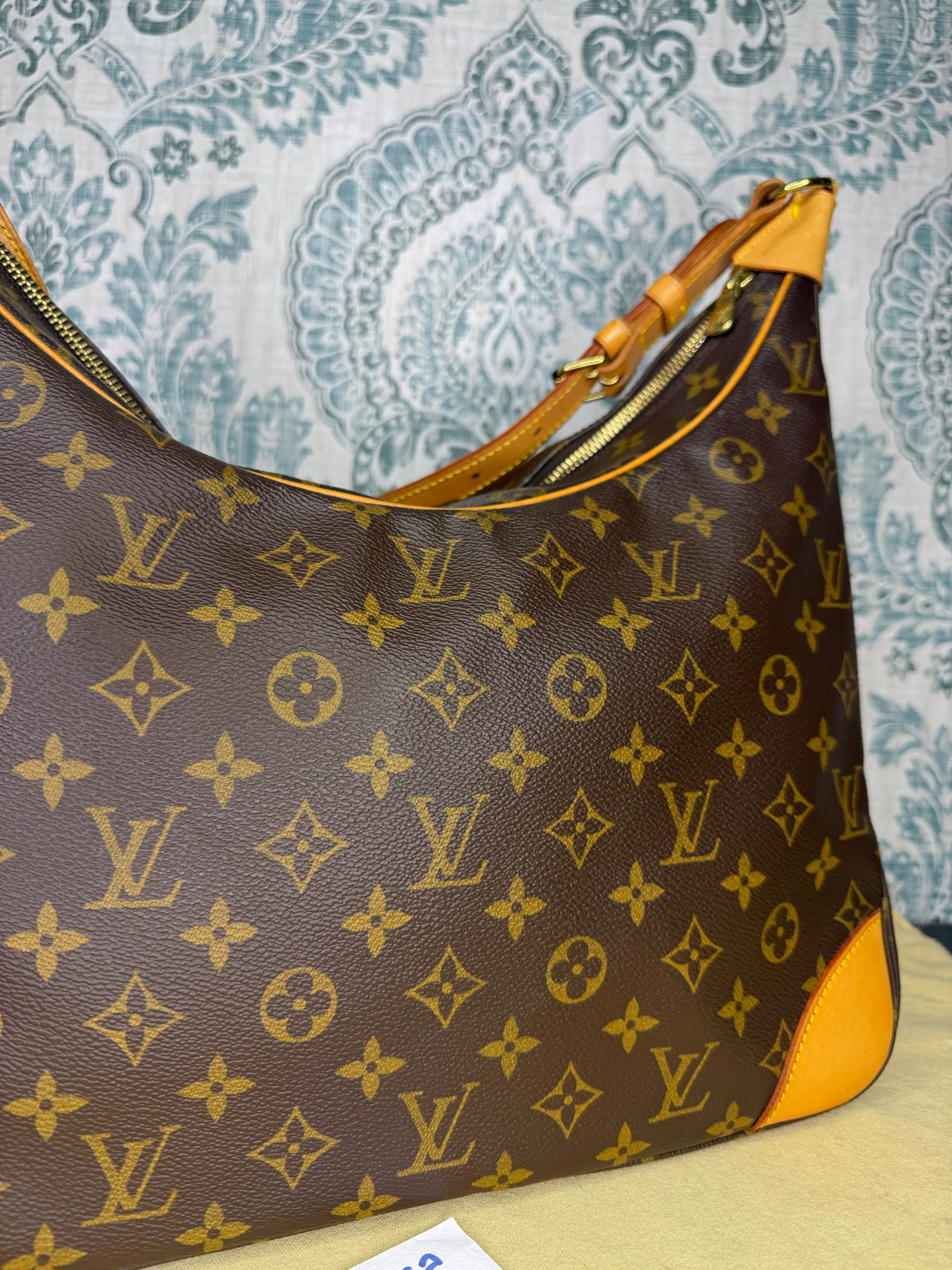 Louis Vuitton Boulogne 35