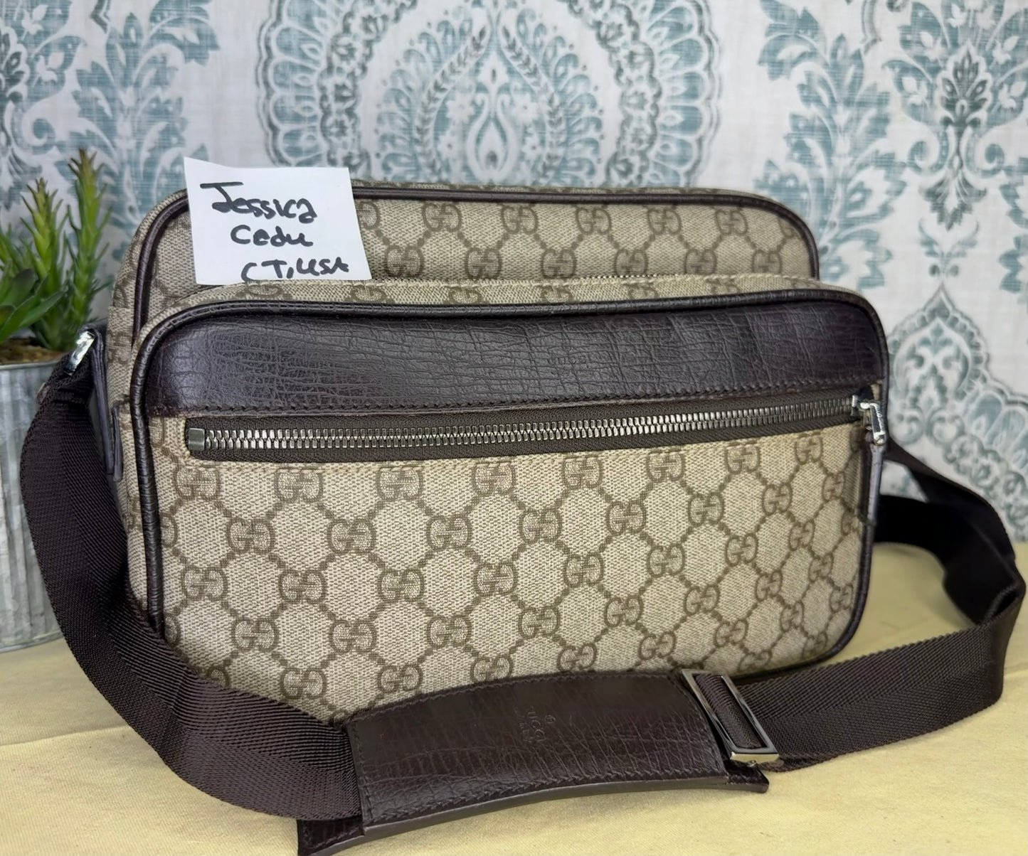 Gucci Supreme Messenger Bag