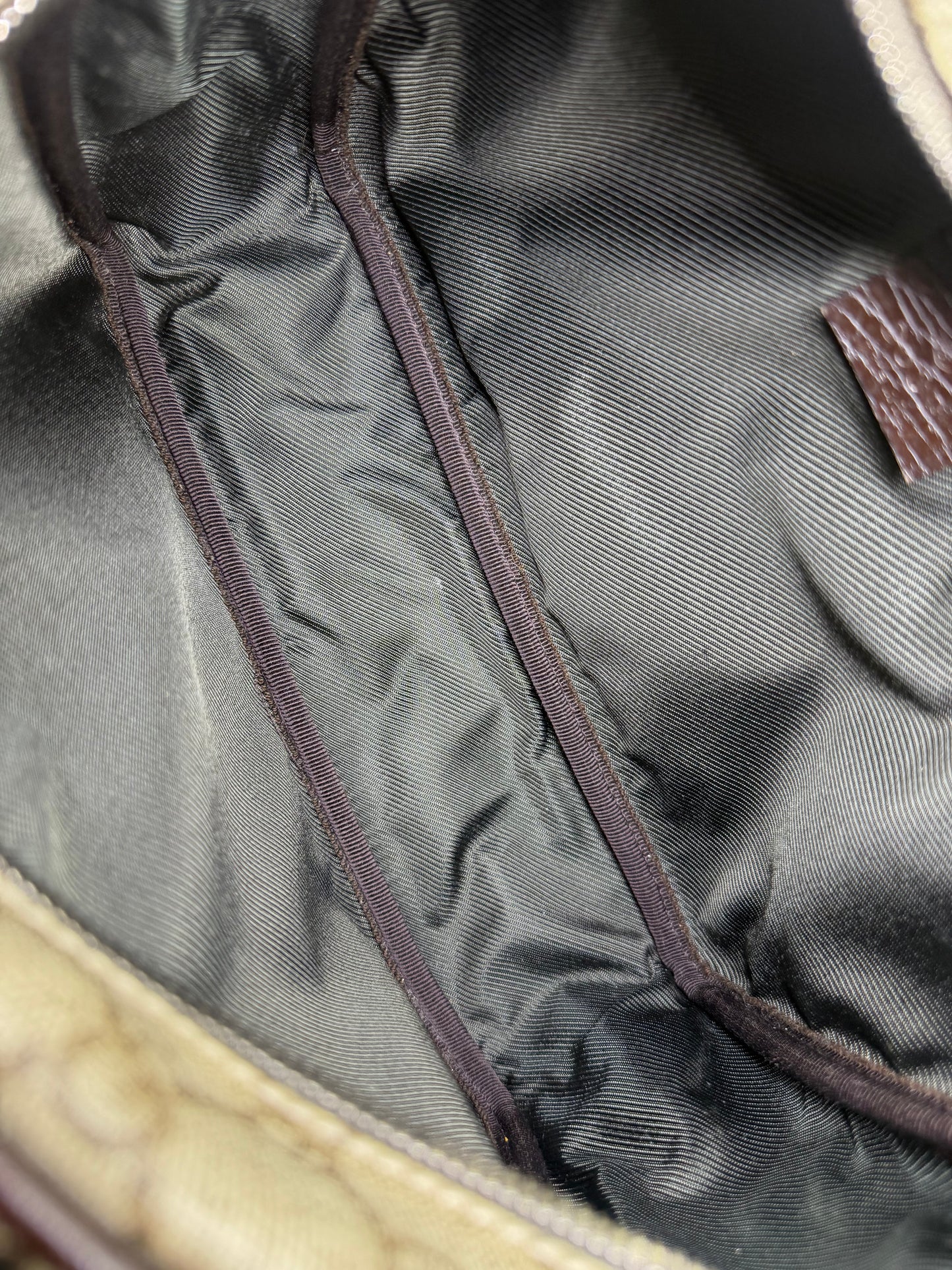 Gucci Supreme Messenger Bag