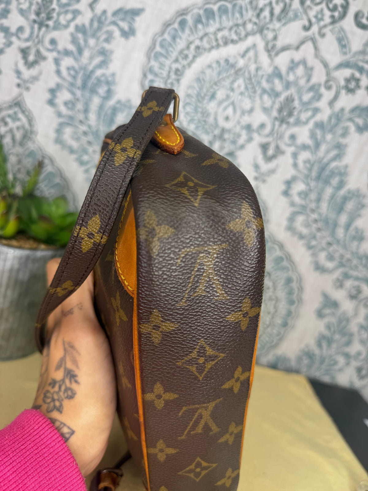 Louis Vuitton Trocadero 23