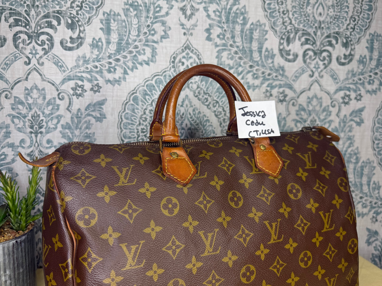 Louis Vuitton Speedy 35