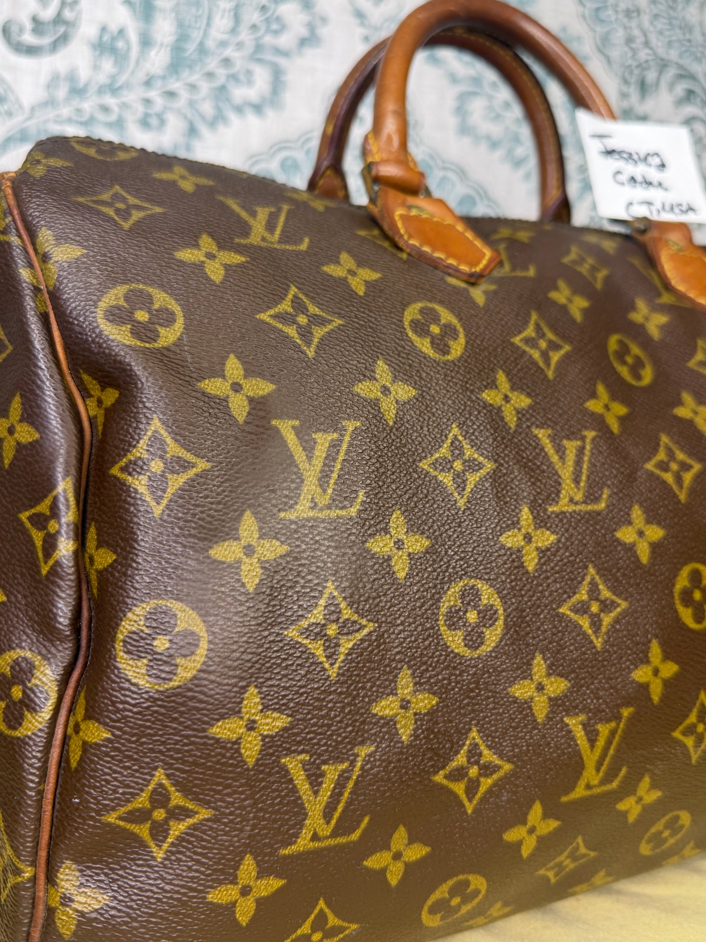 Louis Vuitton Speedy 35