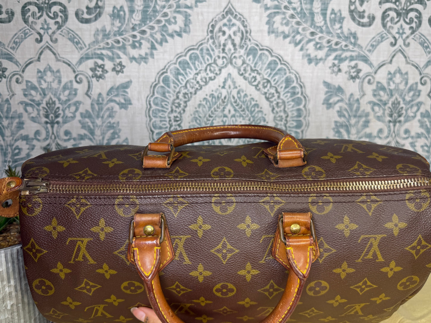 Louis Vuitton Speedy 35