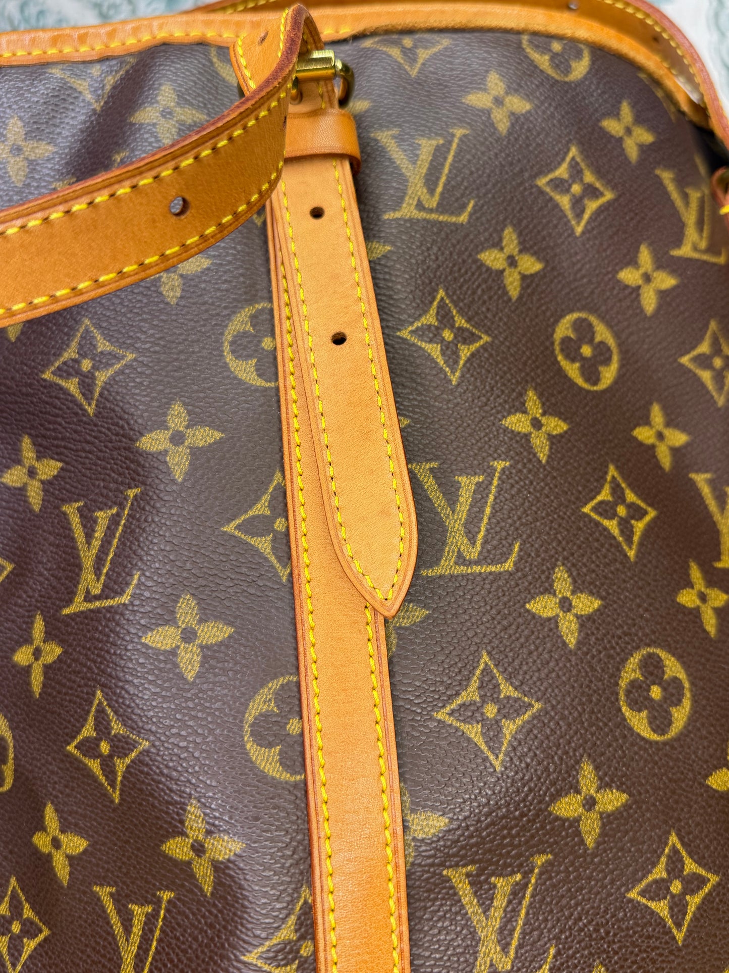Louis Vuitton Bucket GM #1