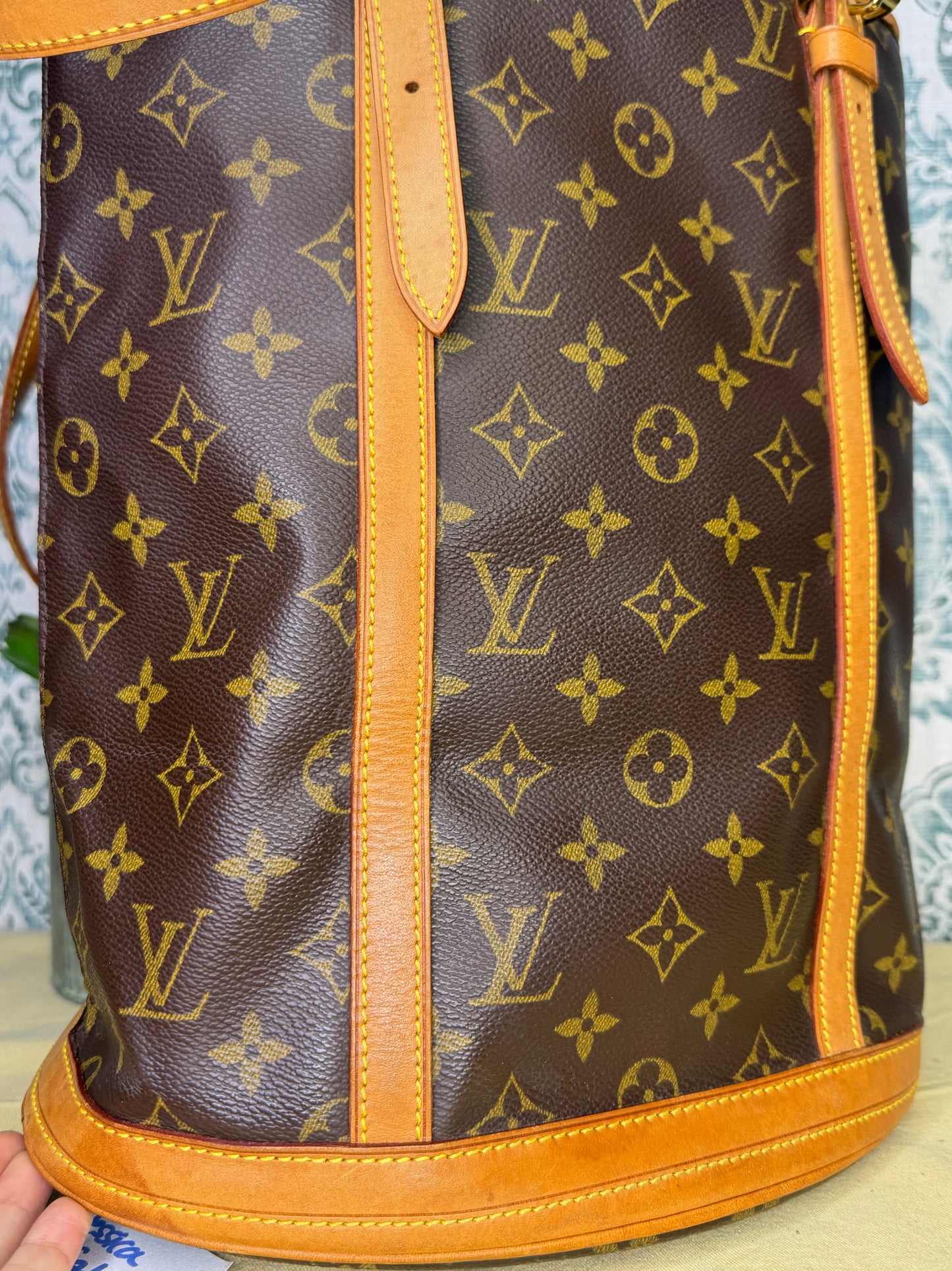 Louis Vuitton Bucket GM #1
