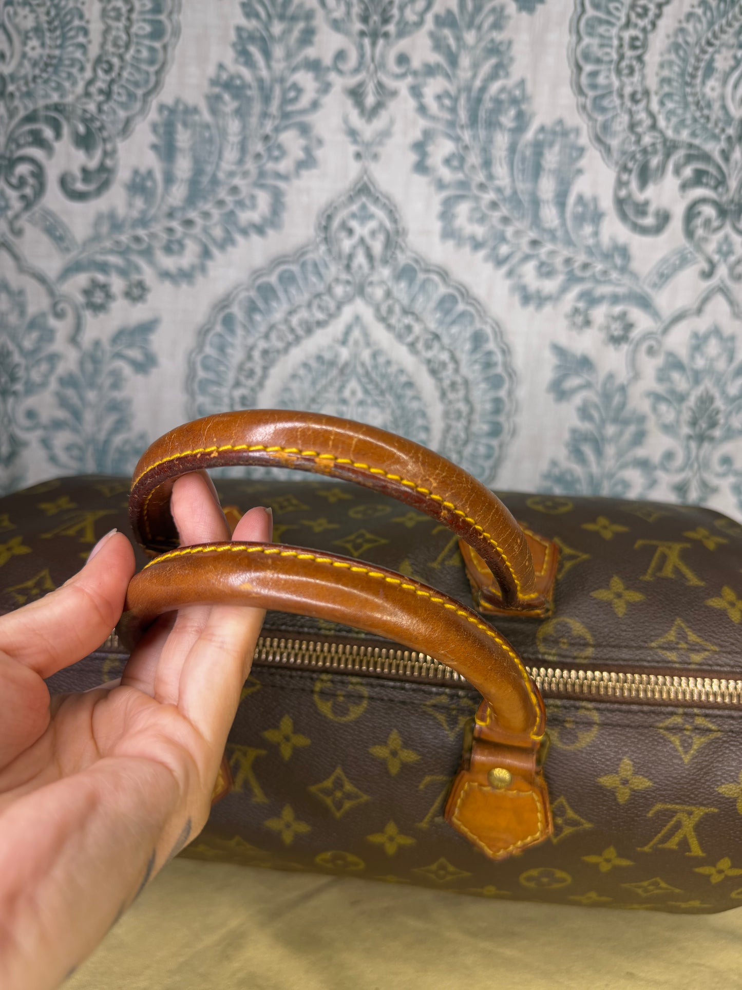 Louis Vuitton Speedy 35