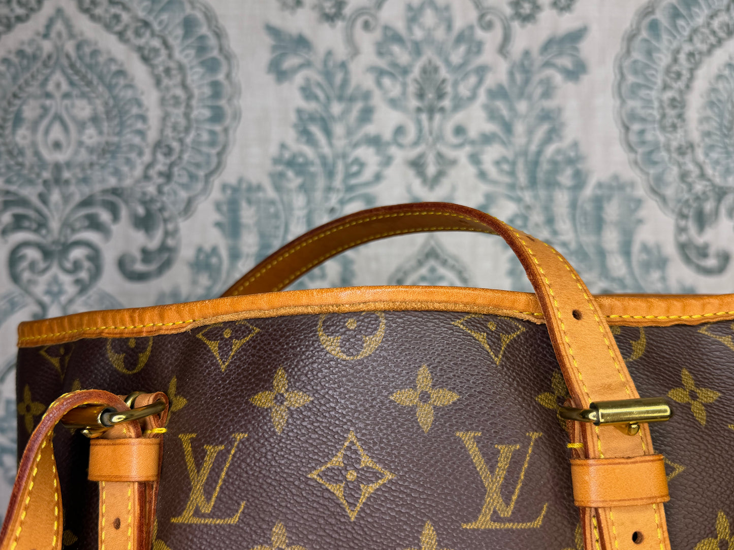 Louis Vuitton Bucket GM #1
