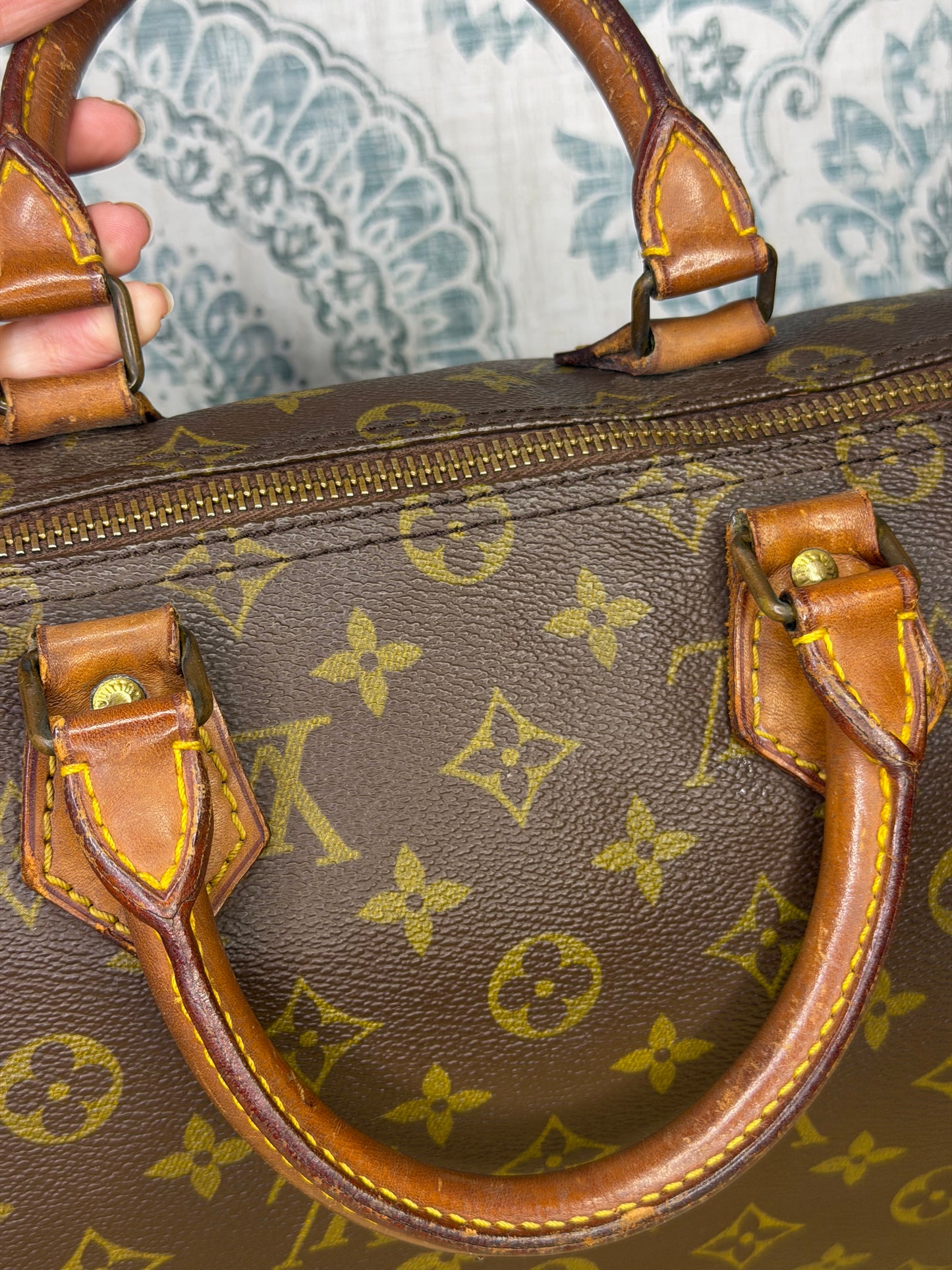 Louis Vuitton Speedy 35